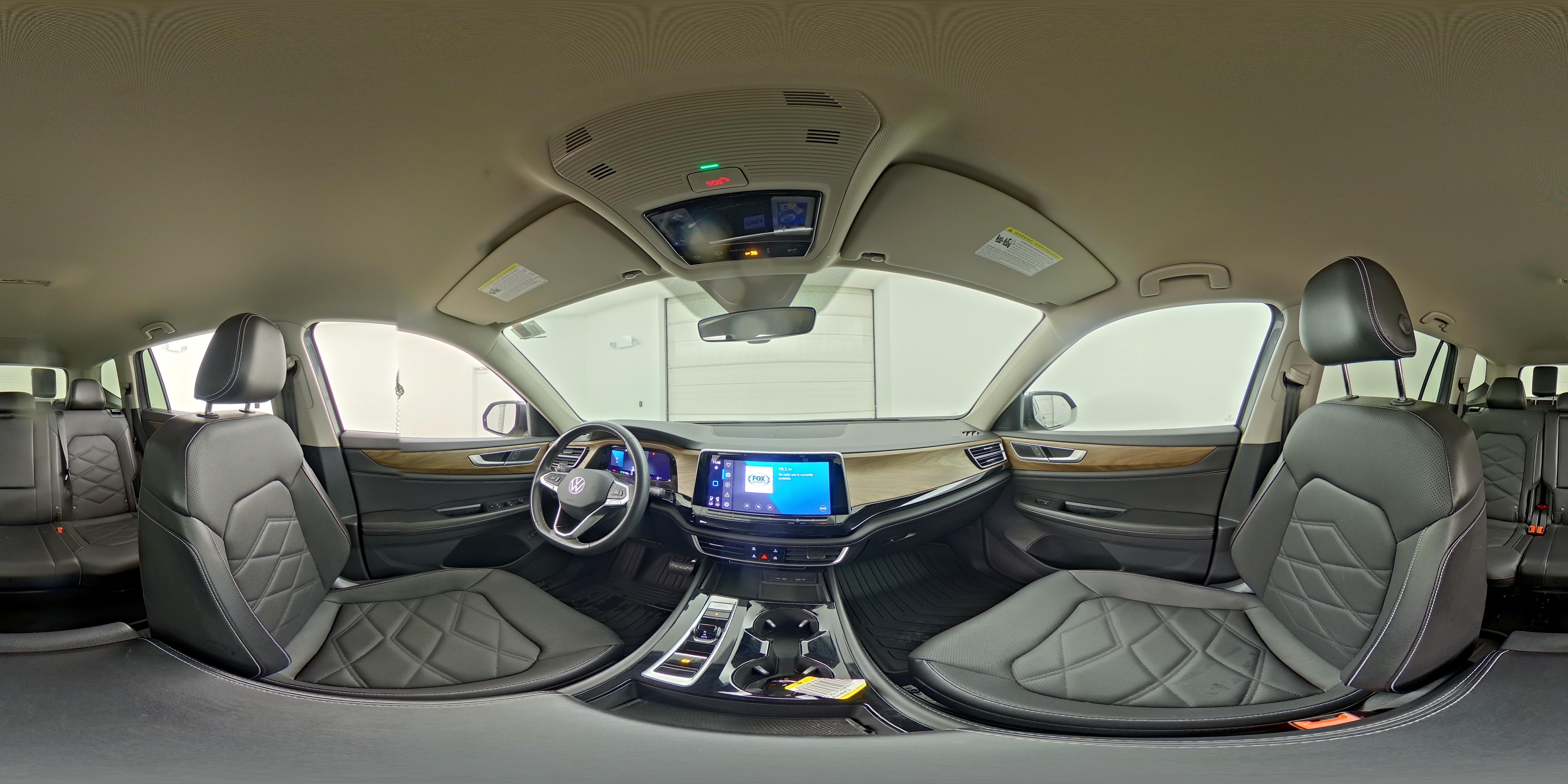 2024 Volkswagen Atlas SE w/Tech - Photo 25