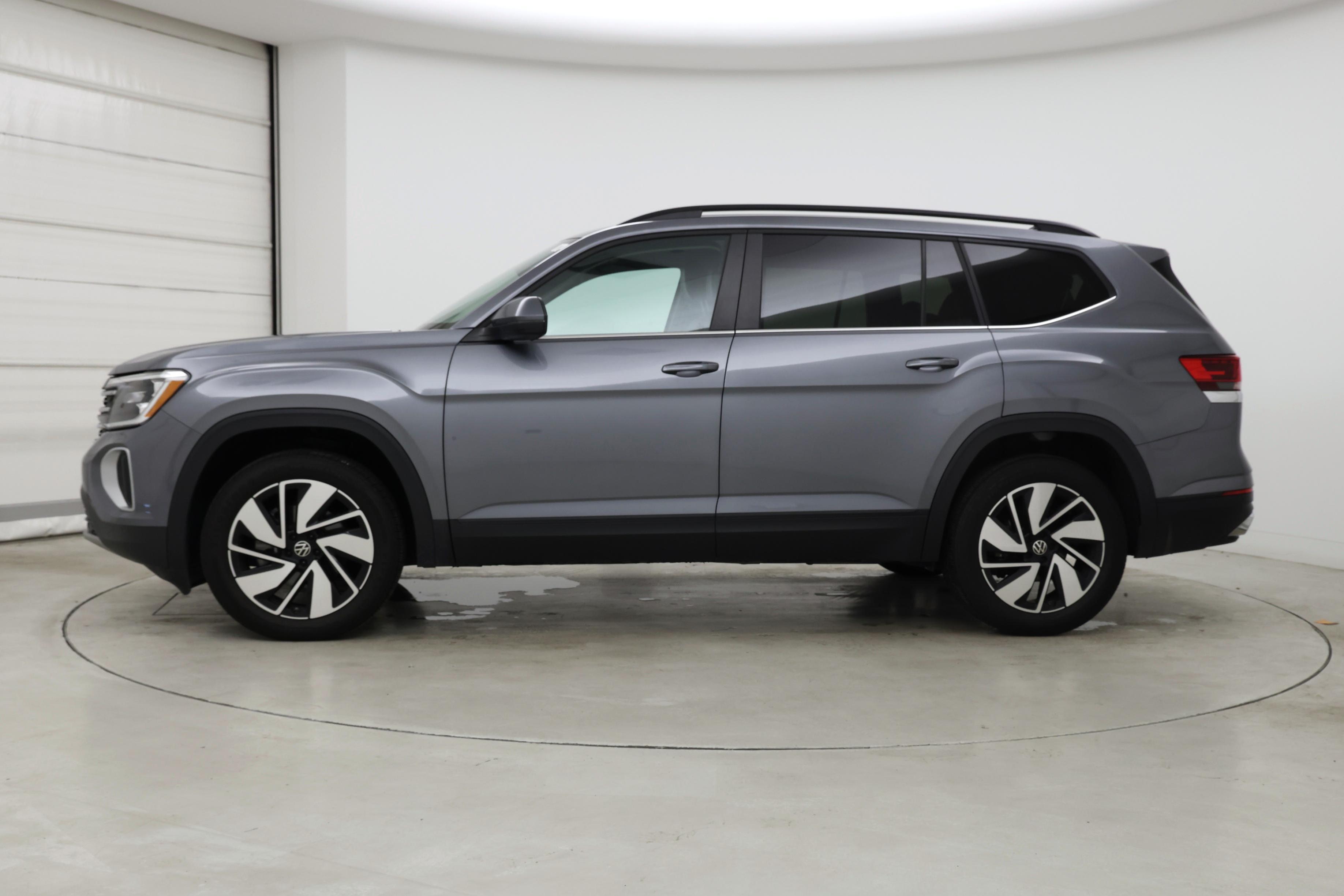 Thumbnail: 2024 Volkswagen Atlas - 3