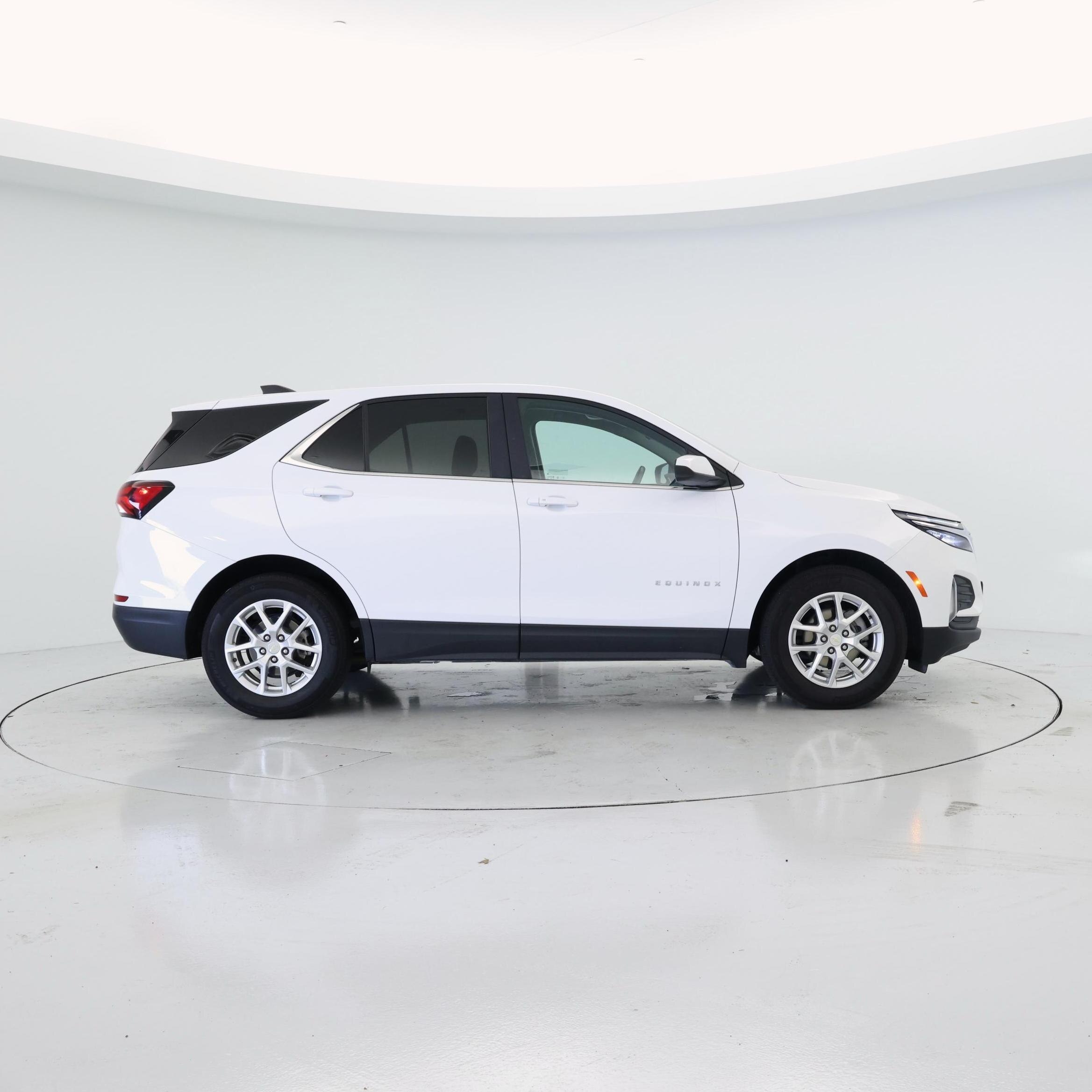 Thumbnail: 2024 Chevrolet Equinox - 7