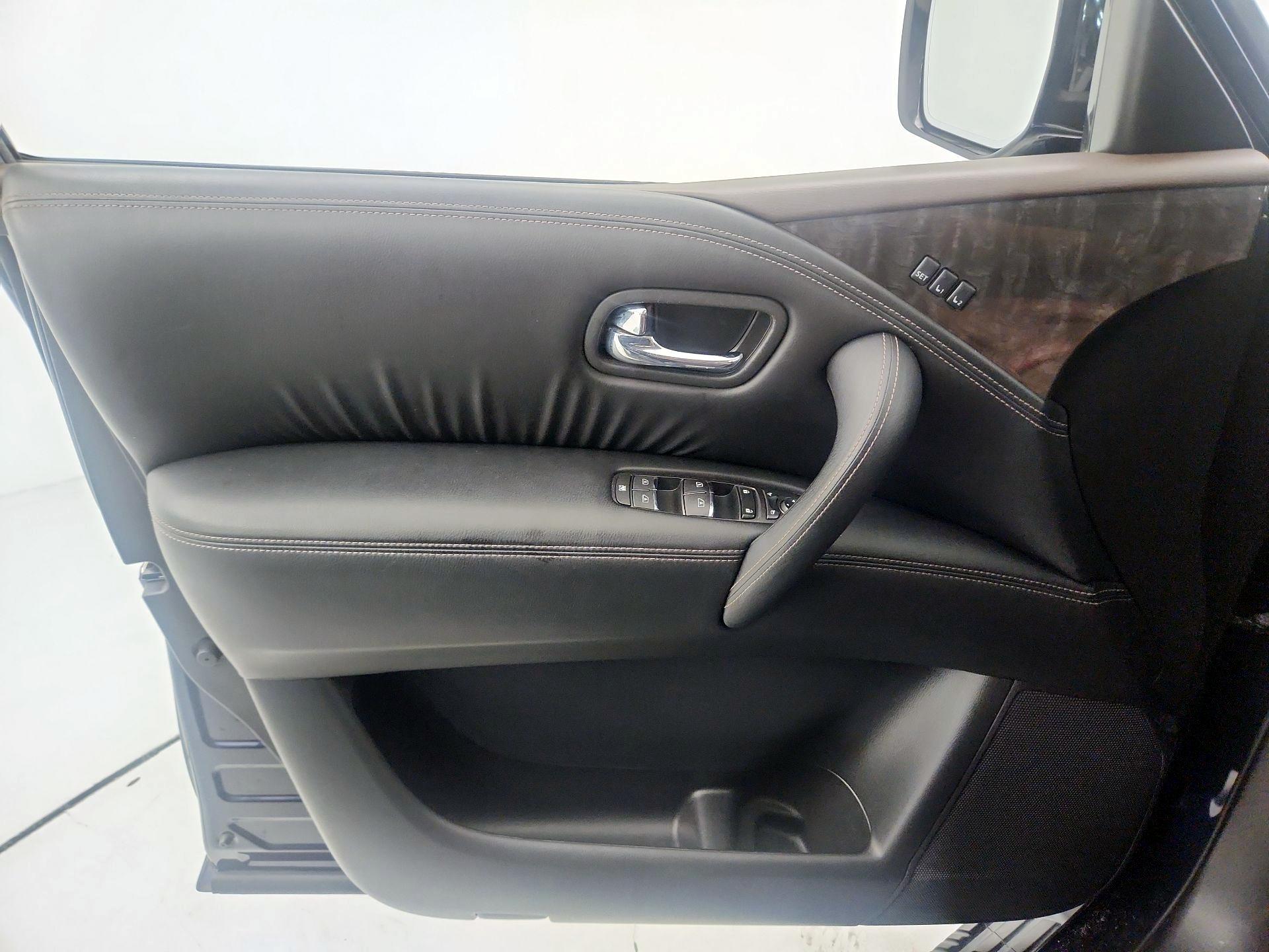 Thumbnail: 2021 Nissan Armada - 12