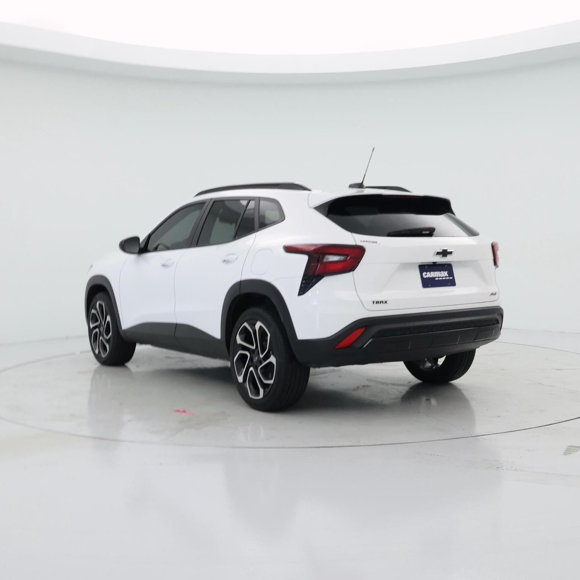 Thumbnail: 2025 Chevrolet Trax - 2