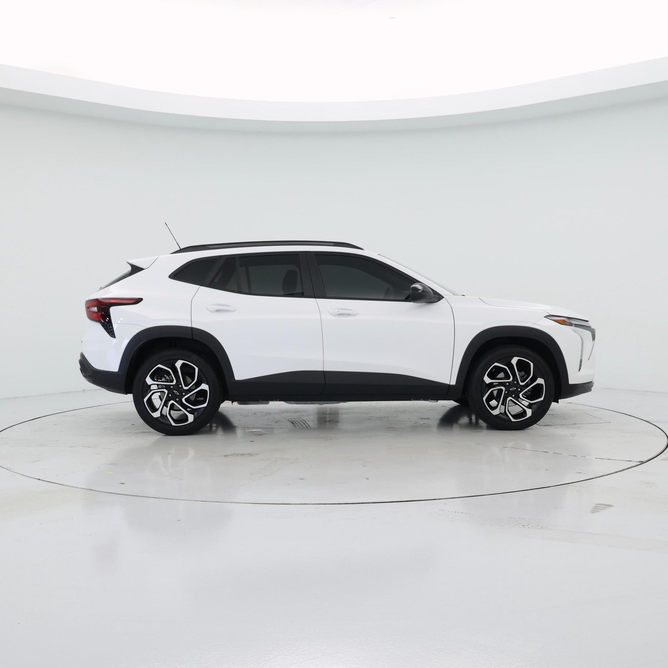 Thumbnail: 2025 Chevrolet Trax - 7