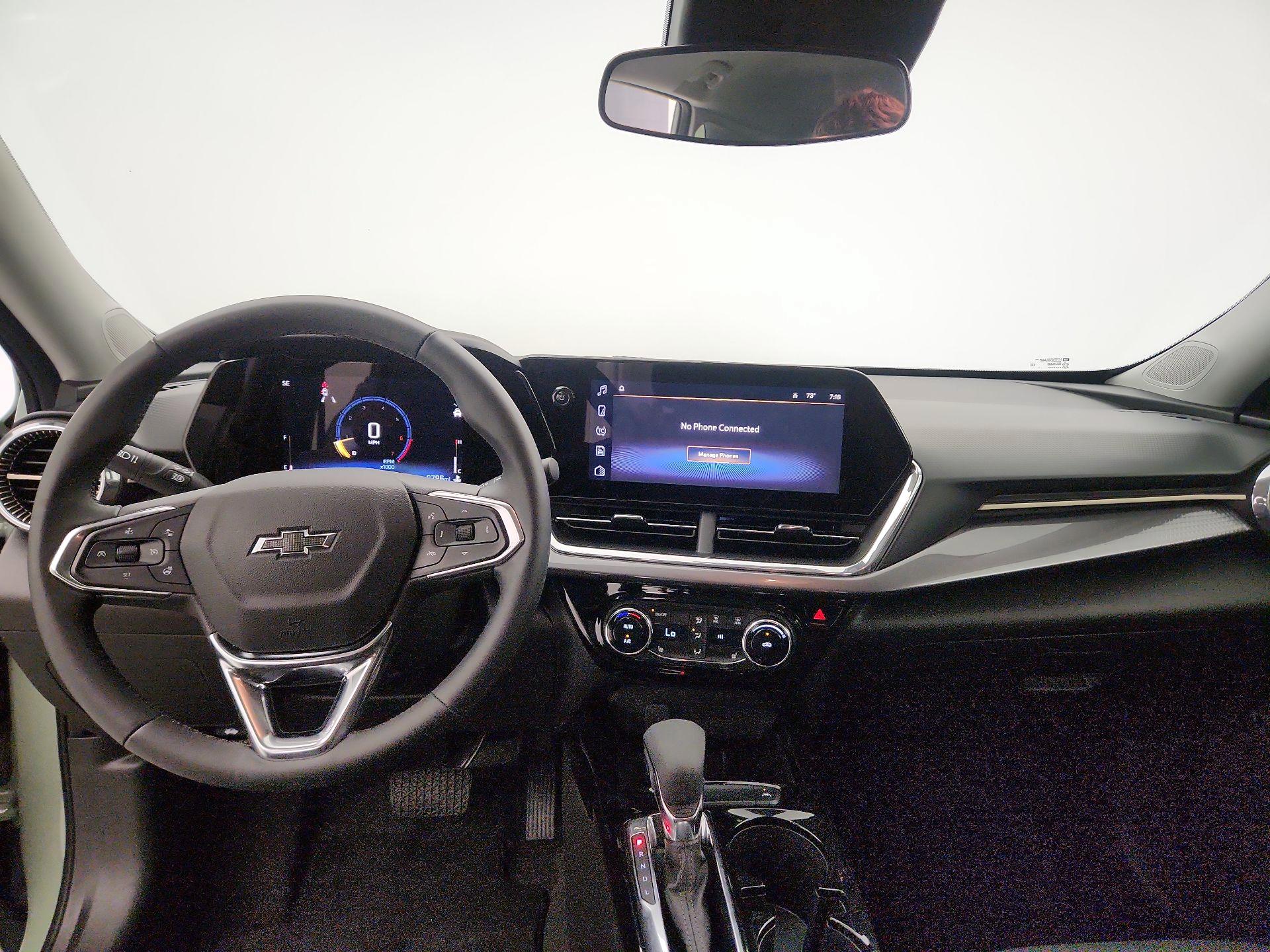 Thumbnail: 2026 Chevrolet Trax - 9