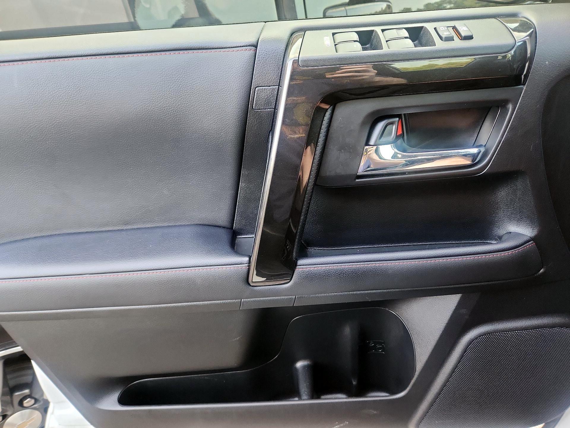 Thumbnail: 2024 Toyota 4Runner - 12