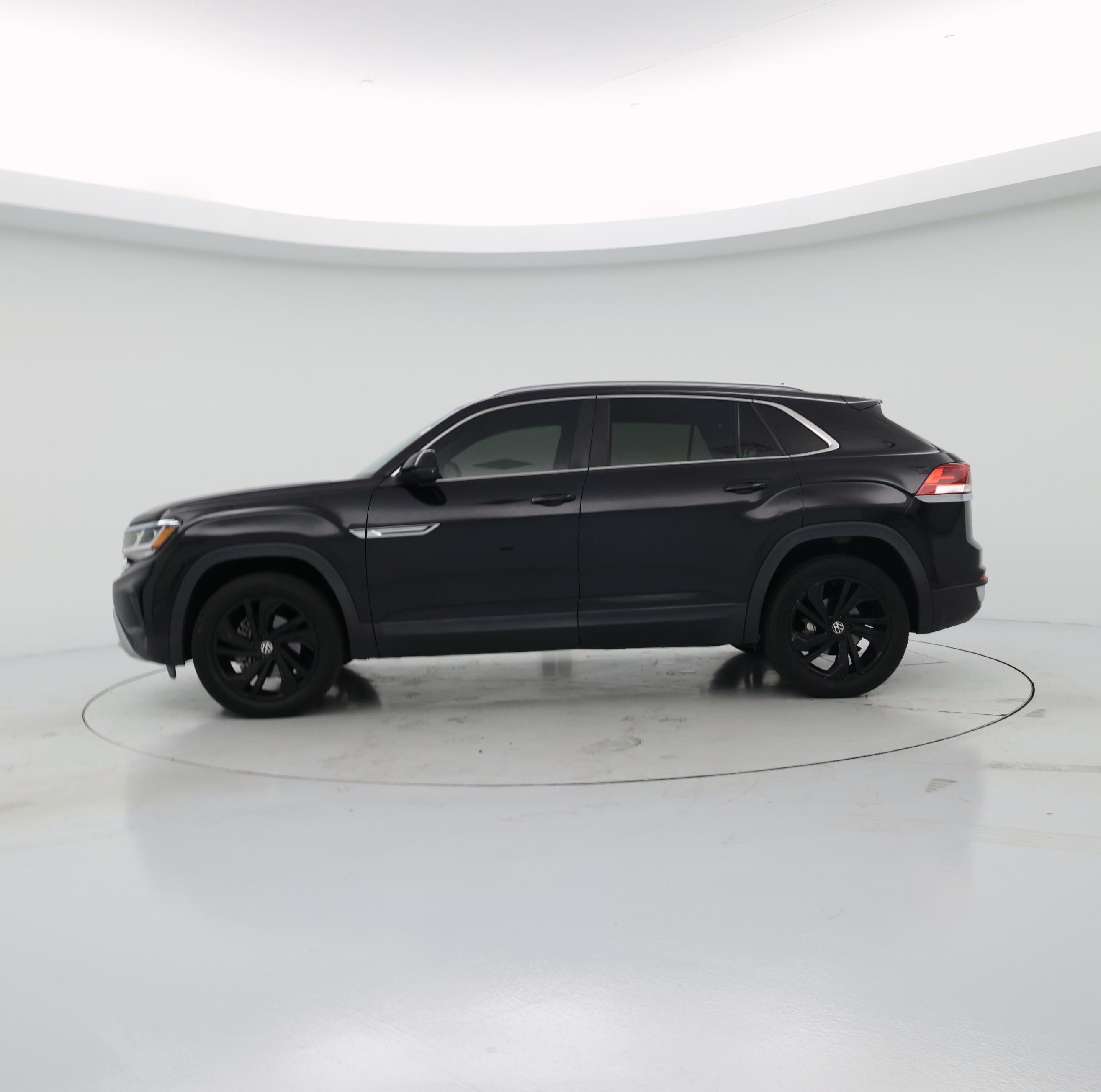 Thumbnail: 2021 Volkswagen Atlas - 3