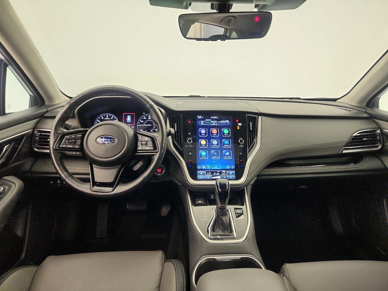 2025 Subaru Outback Onyx Edition - Photo 10