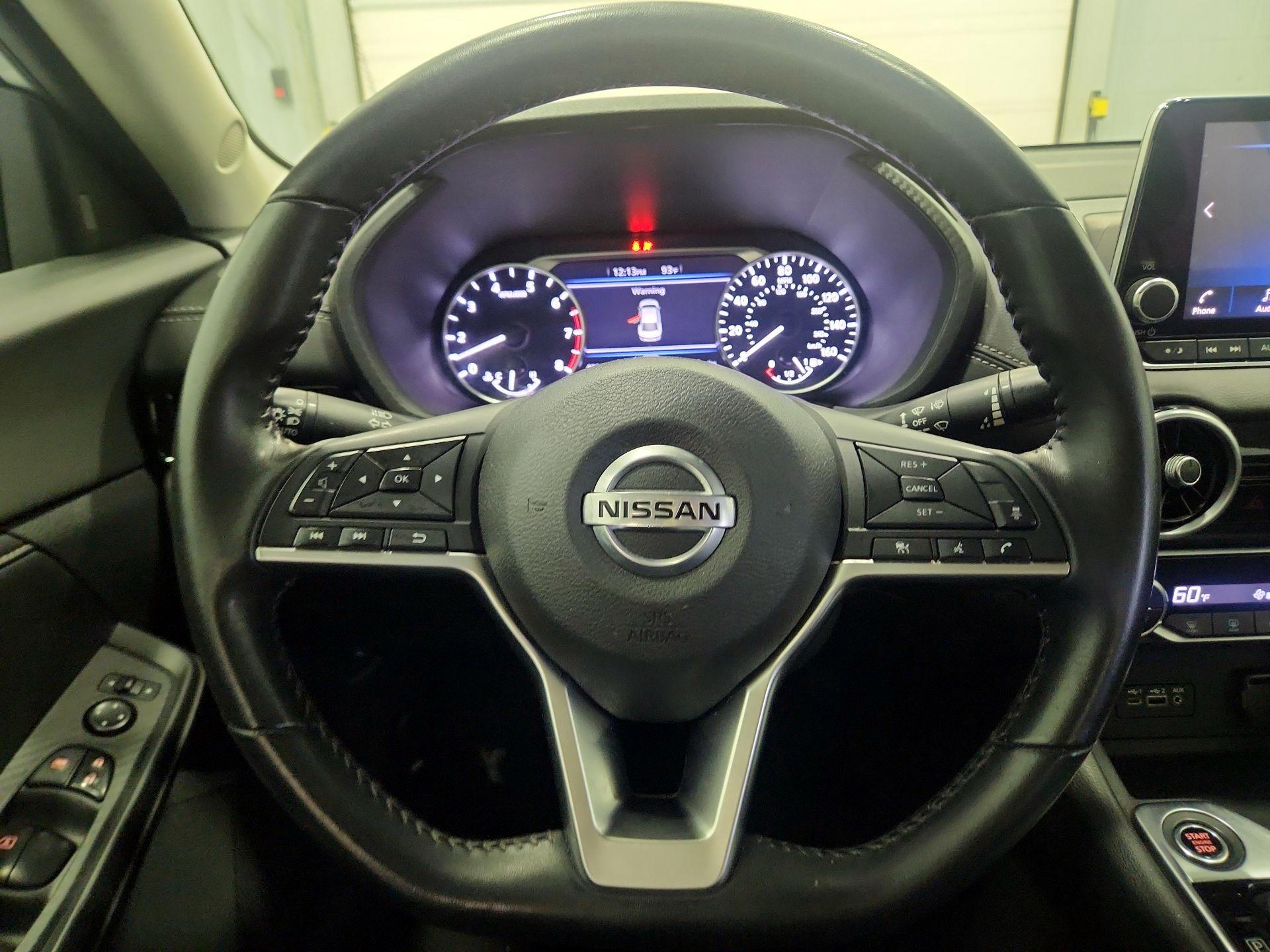 Thumbnail: 2021 Nissan Sentra - 10