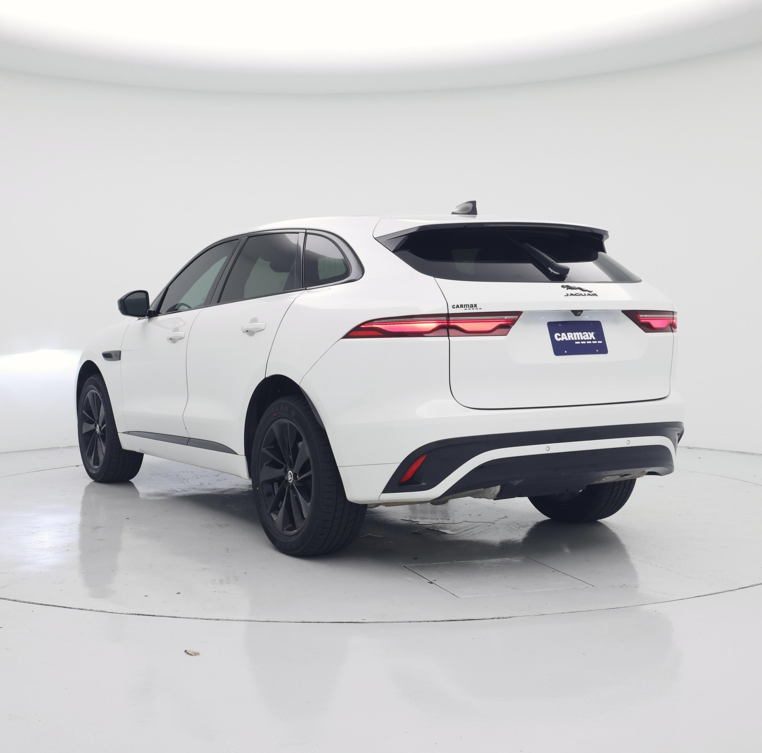 Thumbnail: 2024 Jaguar F-Pace - 2