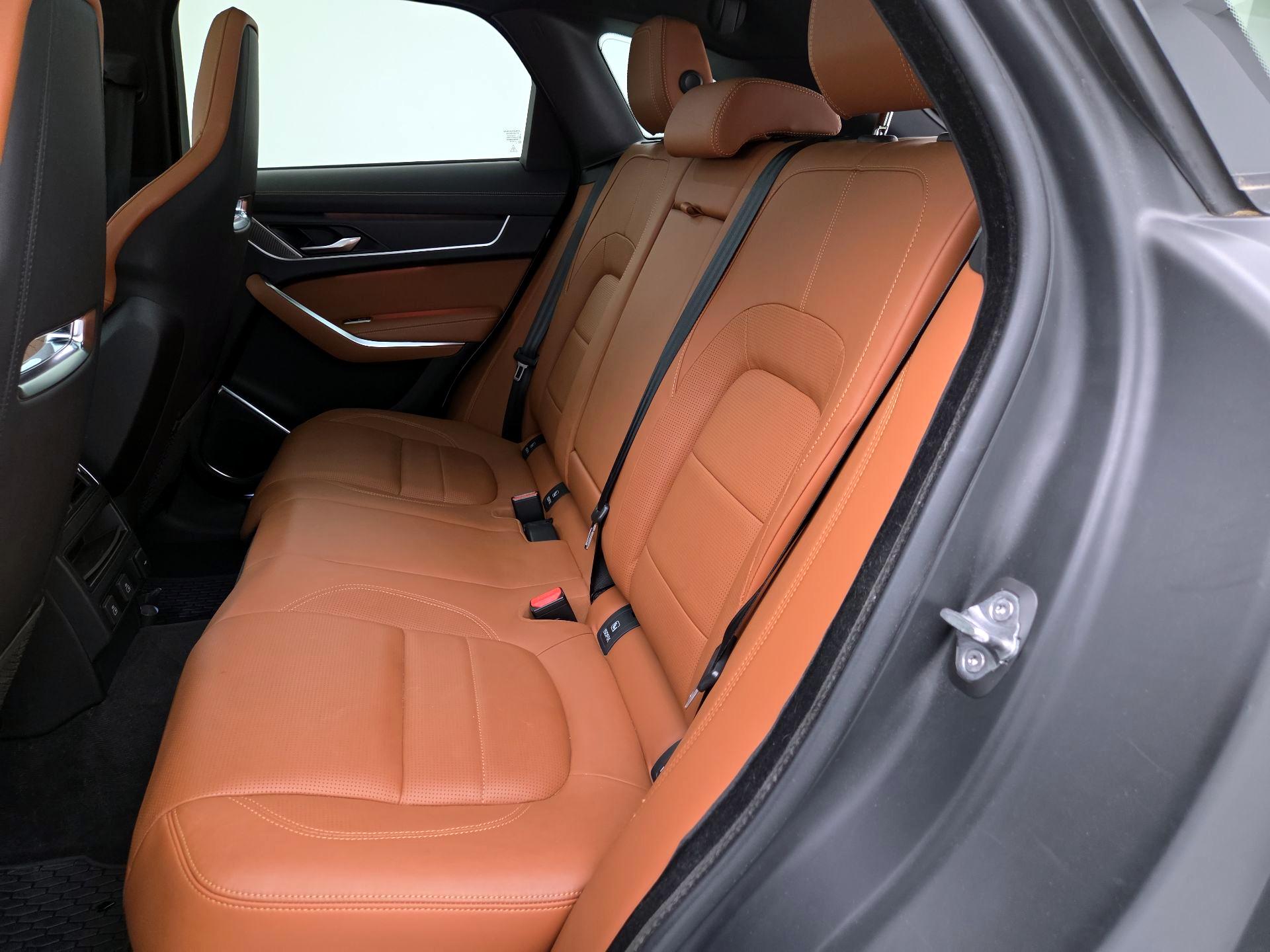 Thumbnail: 2024 Jaguar F-Pace - 20