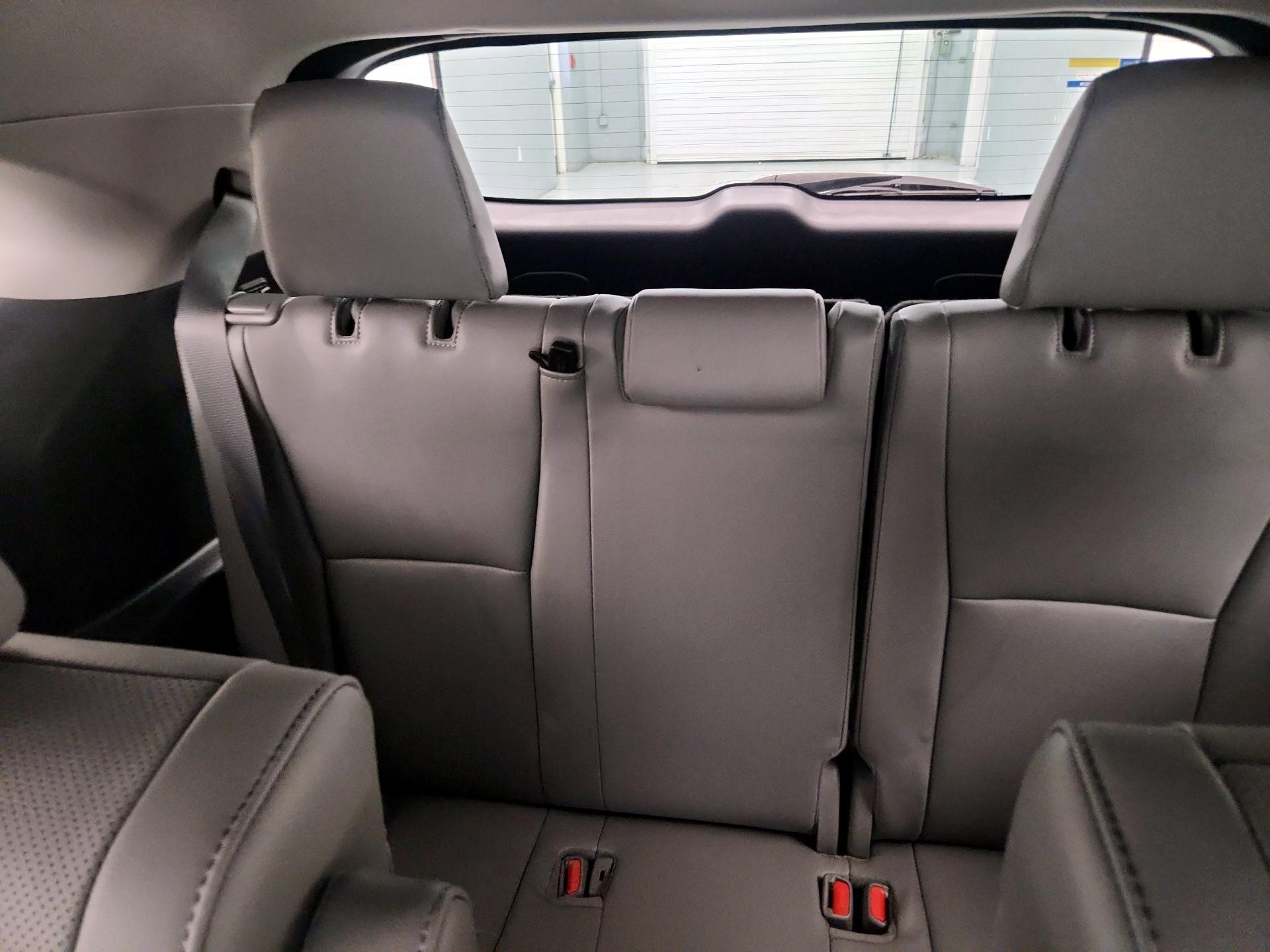 Thumbnail: 2021 Toyota Highlander - 18