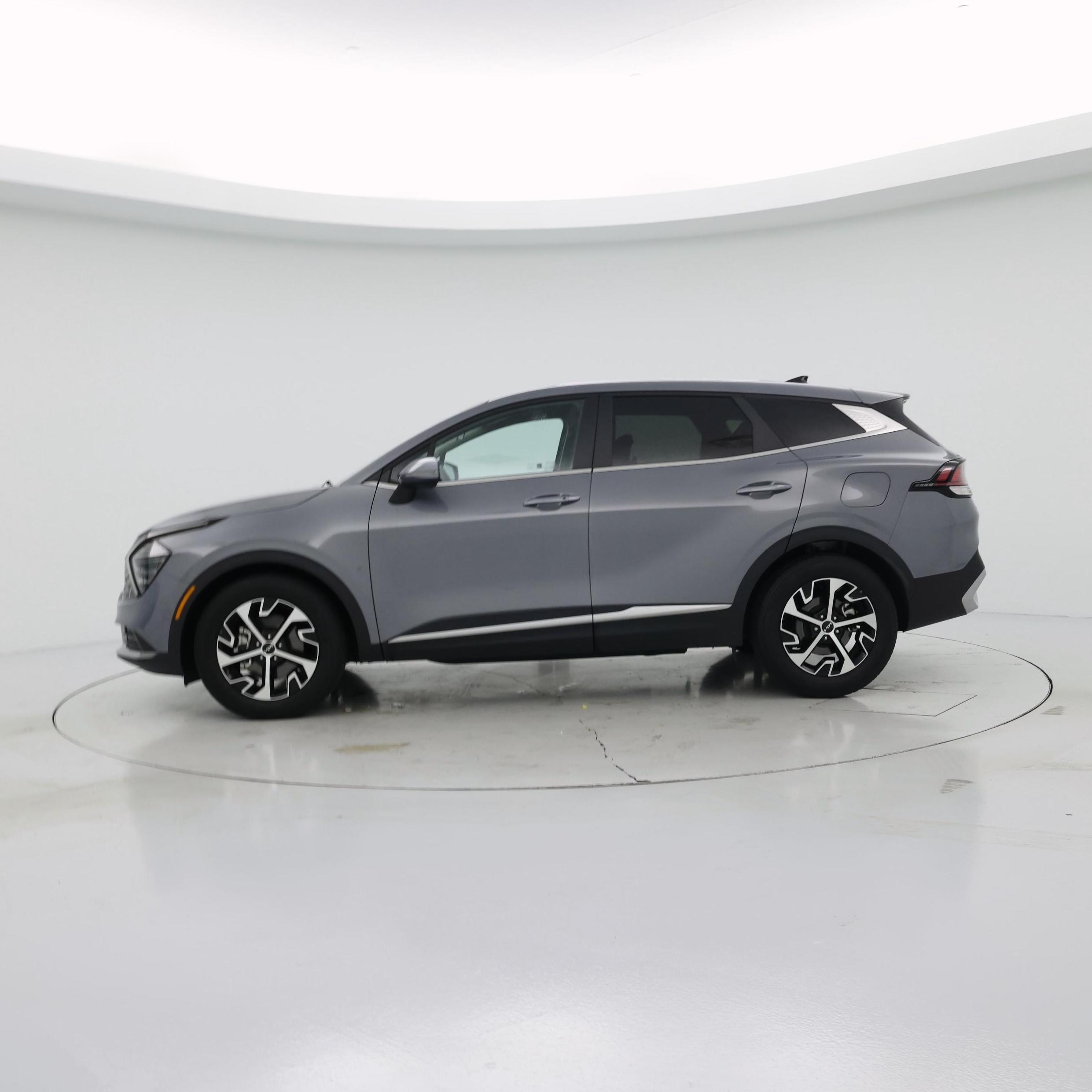 Thumbnail: 2024 Kia Sportage - 3