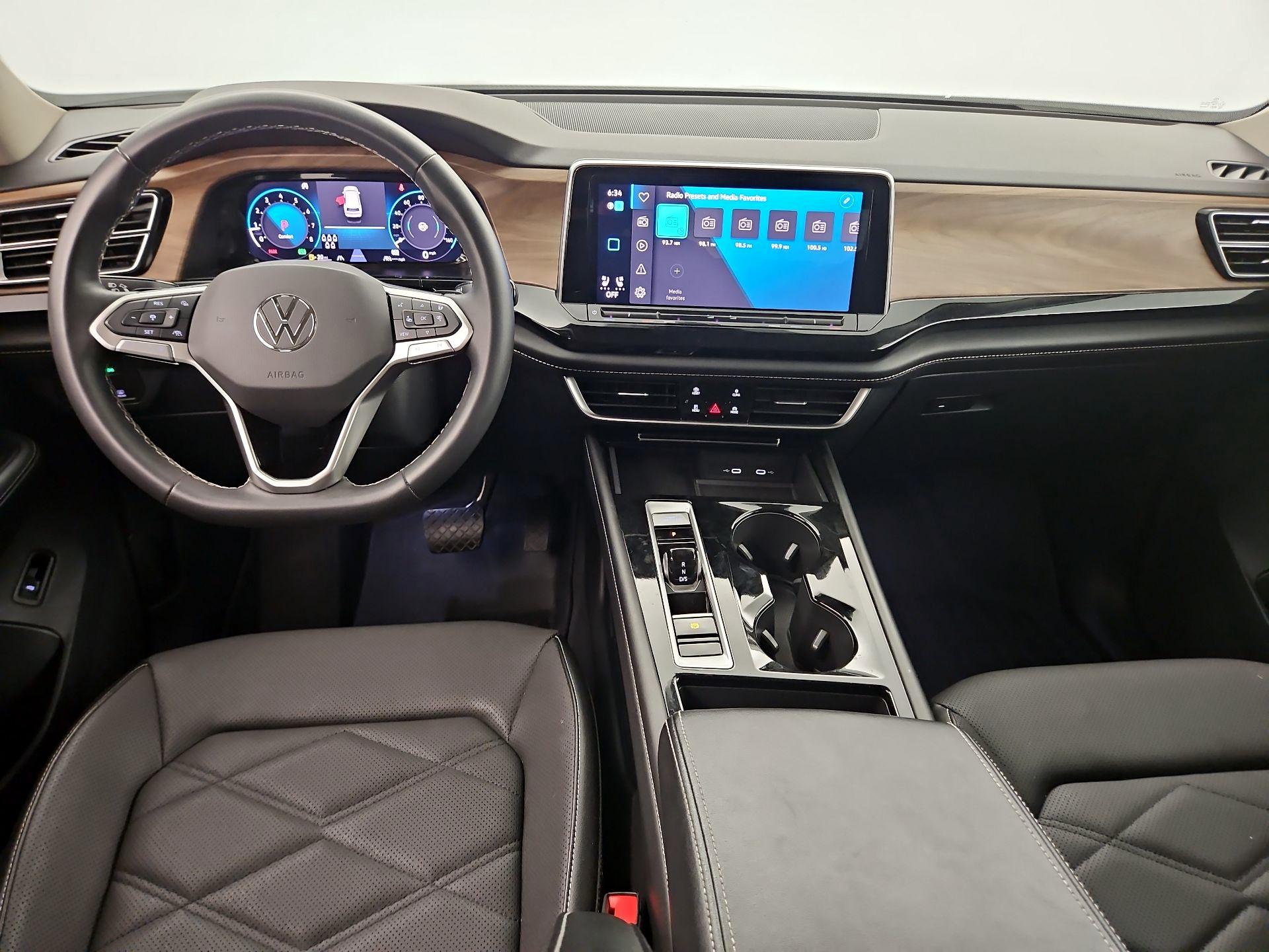 Thumbnail: 2024 Volkswagen Atlas - 9