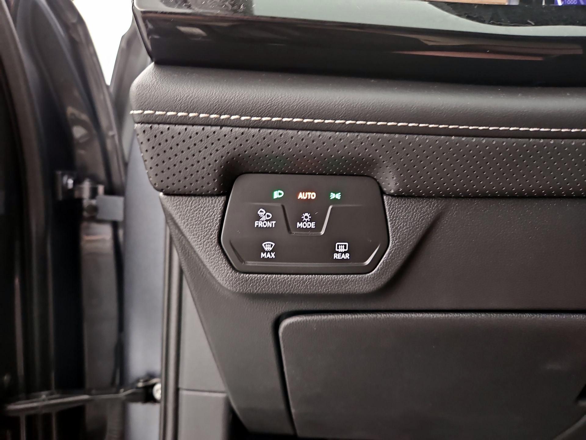 Thumbnail: 2024 Volkswagen Atlas - 13