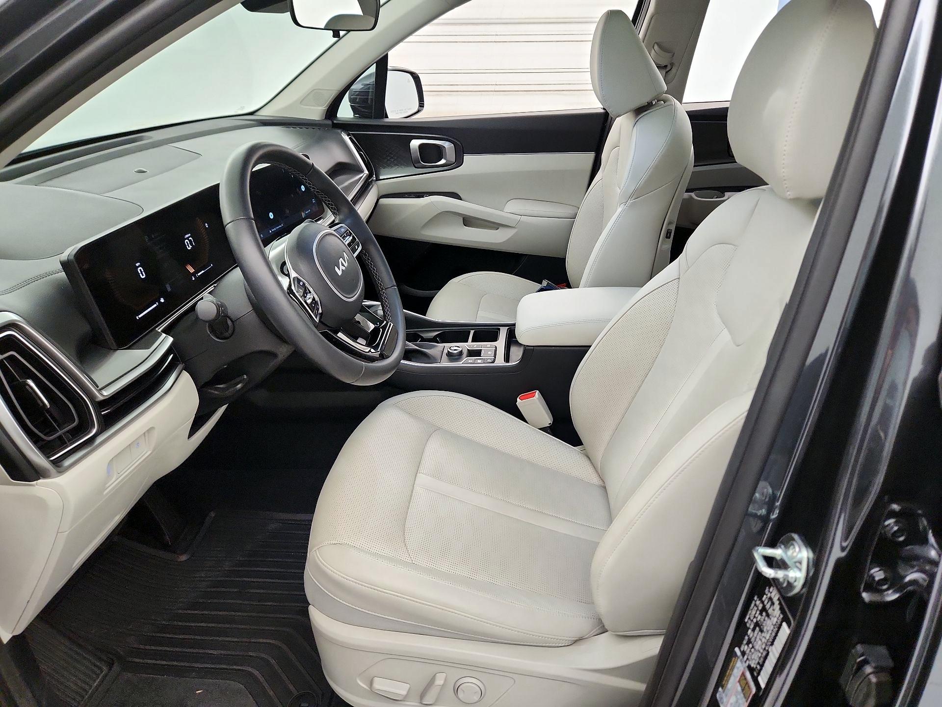 Thumbnail: 2025 Kia Sorento - 11