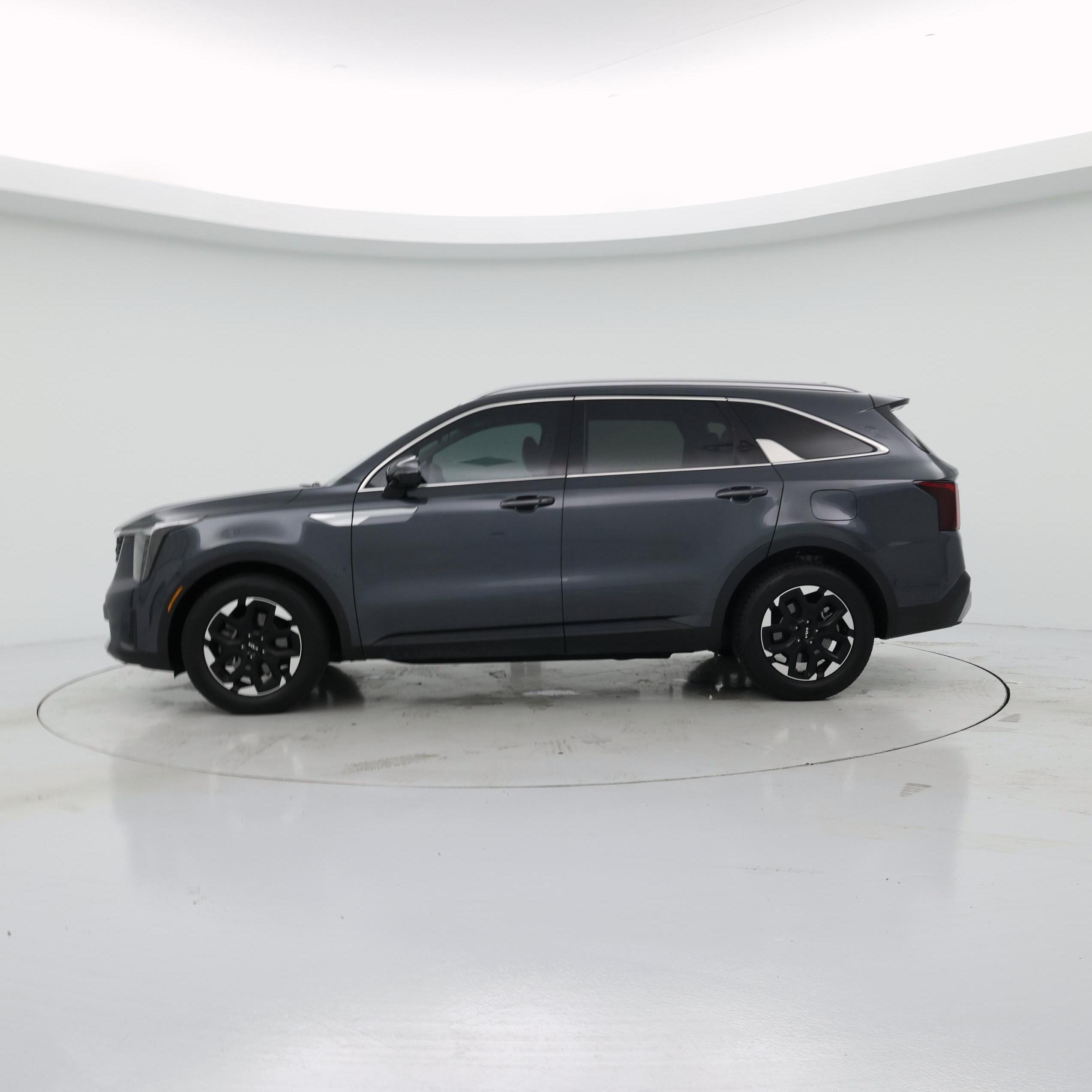 Thumbnail: 2025 Kia Sorento - 3