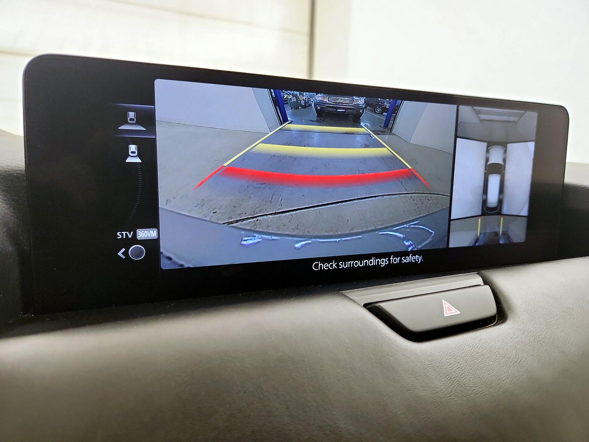 Thumbnail: 2025 Mazda CX-90 - 14