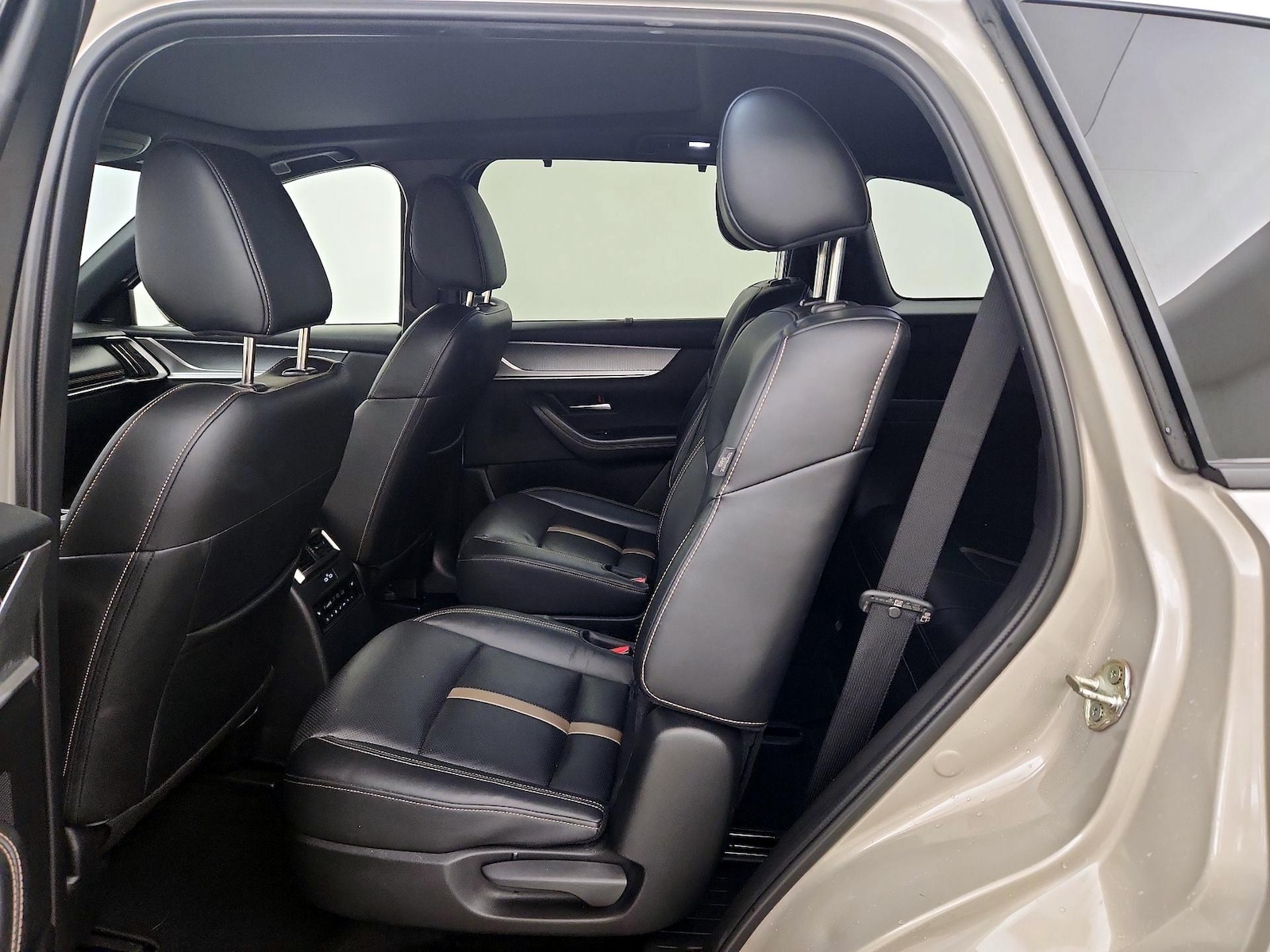 2025 Mazda CX-90 Premium Plus Package - Photo 21