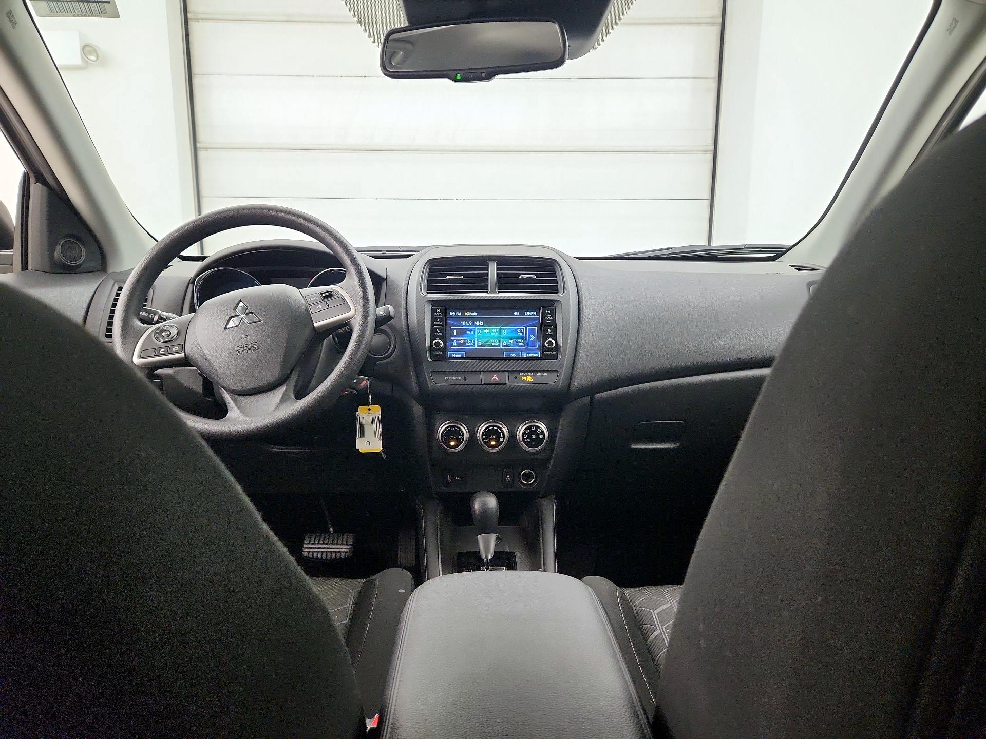 Thumbnail: 2025 Mitsubishi Outlander Sport - 9