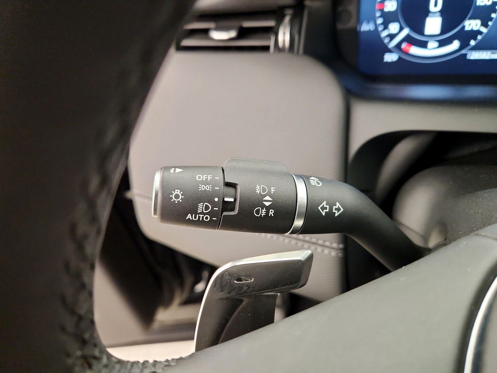 2024 Land Rover Discovery Sport Dynamic SE - Photo 14