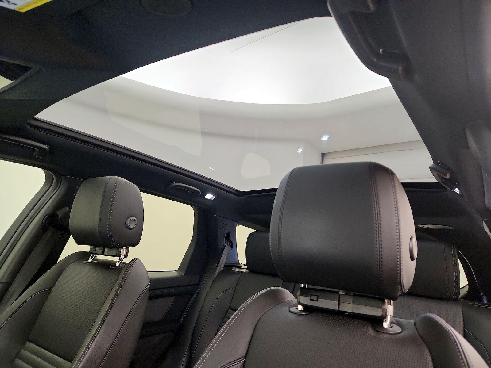 2024 Land Rover Discovery Sport Dynamic SE - Photo 21