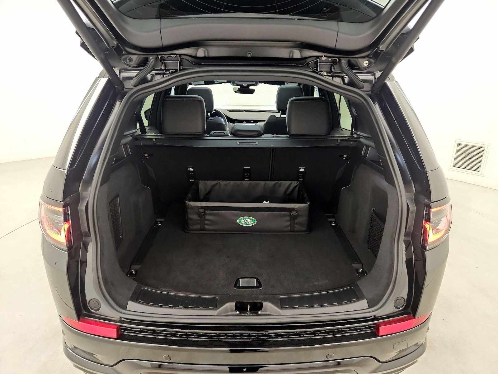 2024 Land Rover Discovery Sport Dynamic SE - Photo 23