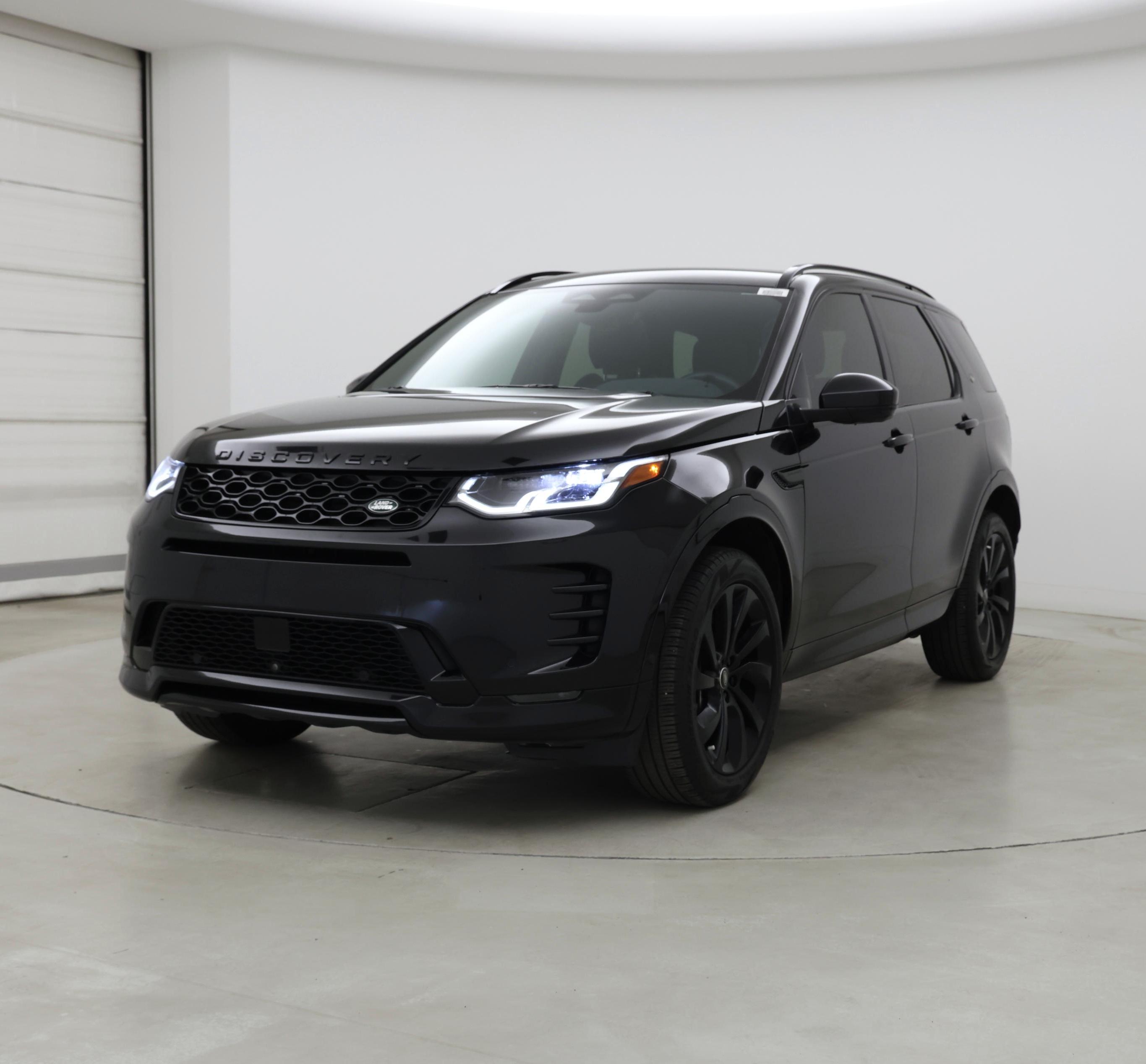 Thumbnail: 2024 Land Rover Discovery Sport - 4