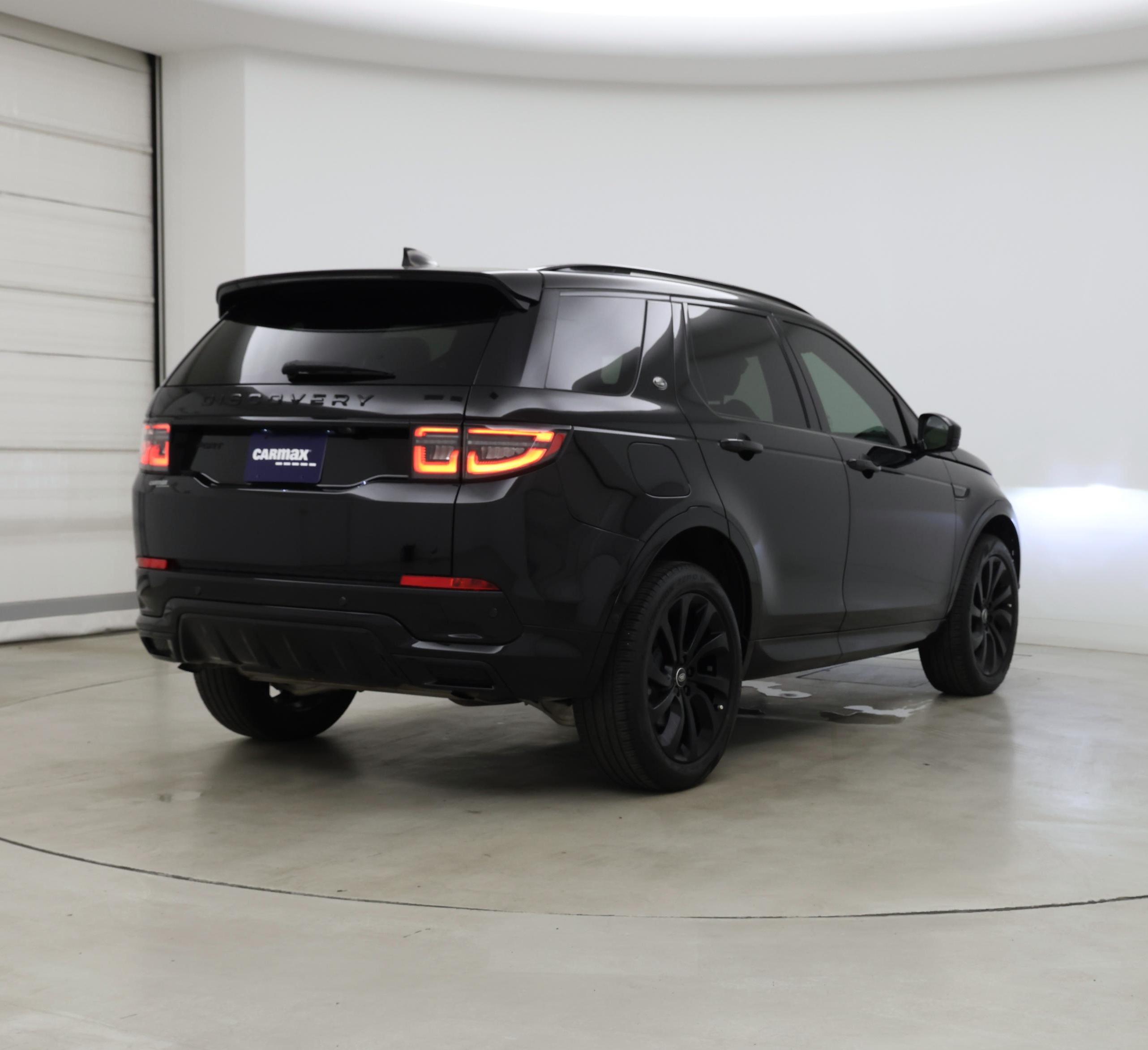 Thumbnail: 2024 Land Rover Discovery Sport - 8
