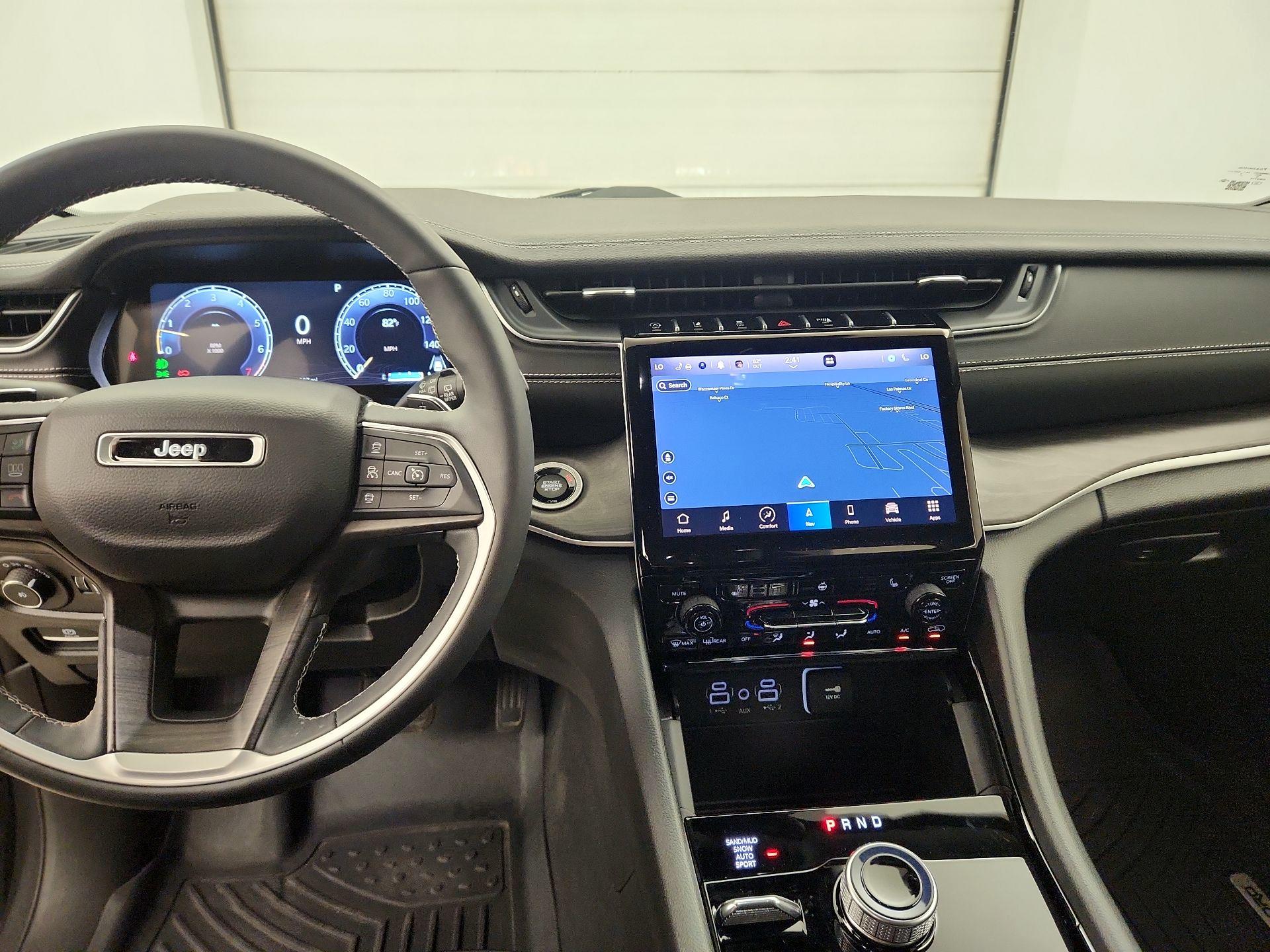 Thumbnail: 2023 Jeep Grand Cherokee - 9
