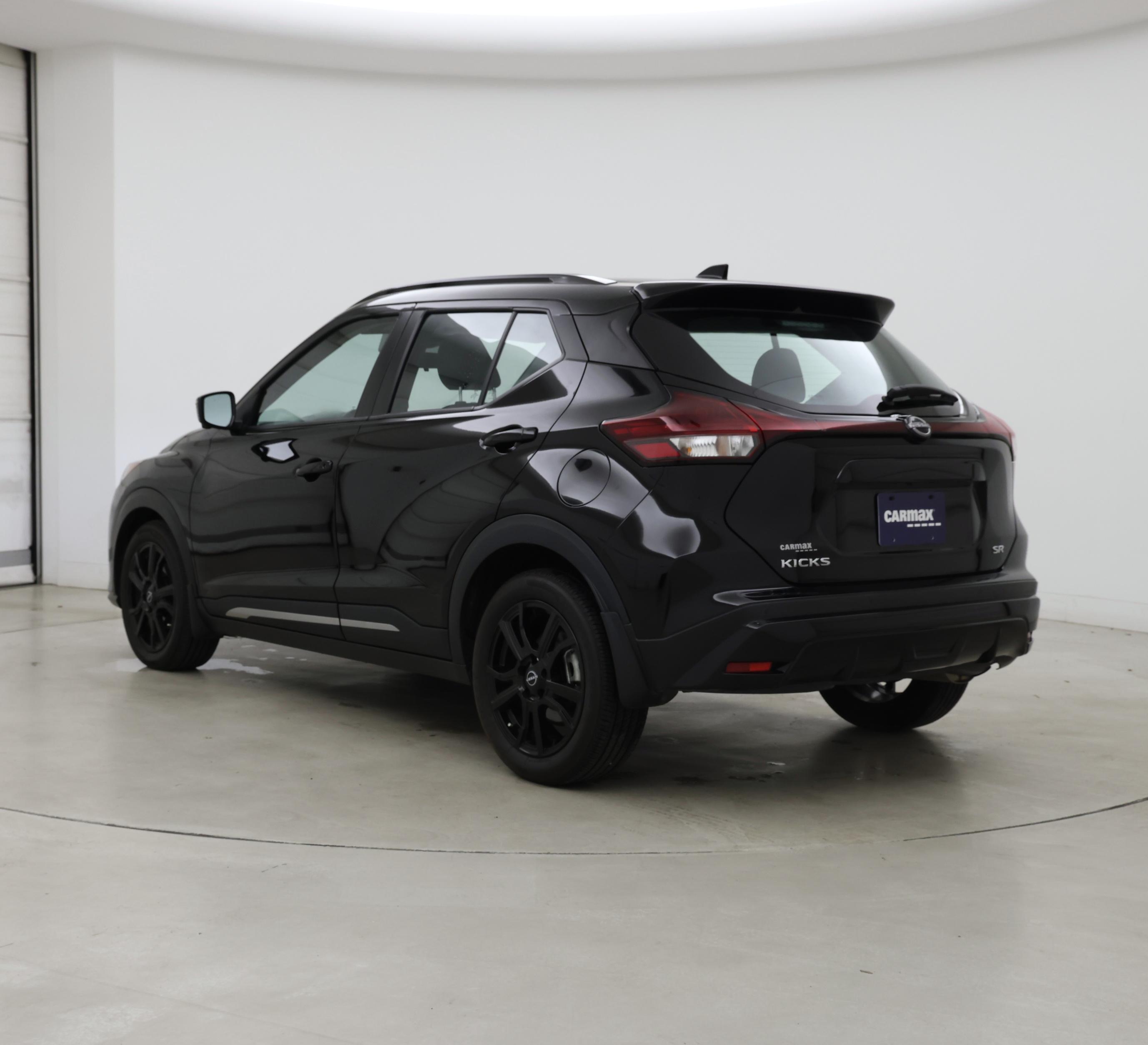 Thumbnail: 2024 Nissan Kicks - 2