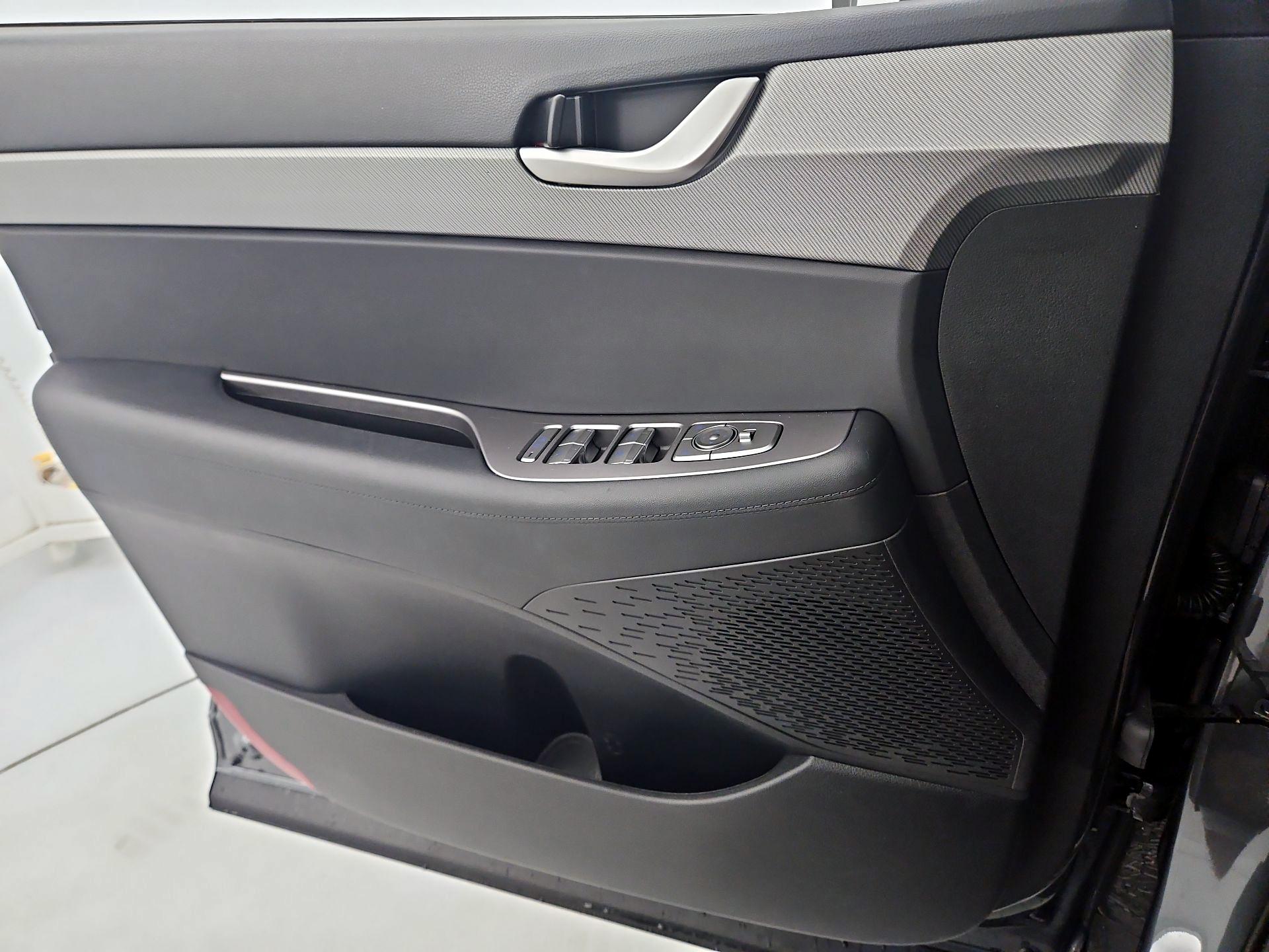 Thumbnail: 2025 Hyundai Palisade - 12