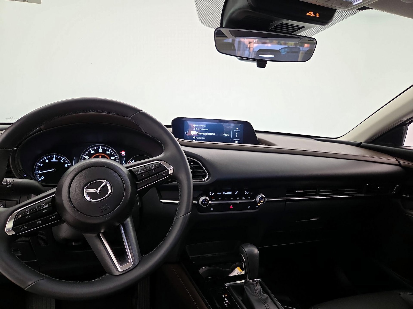 2025 Mazda CX-30 Premium - Photo 10