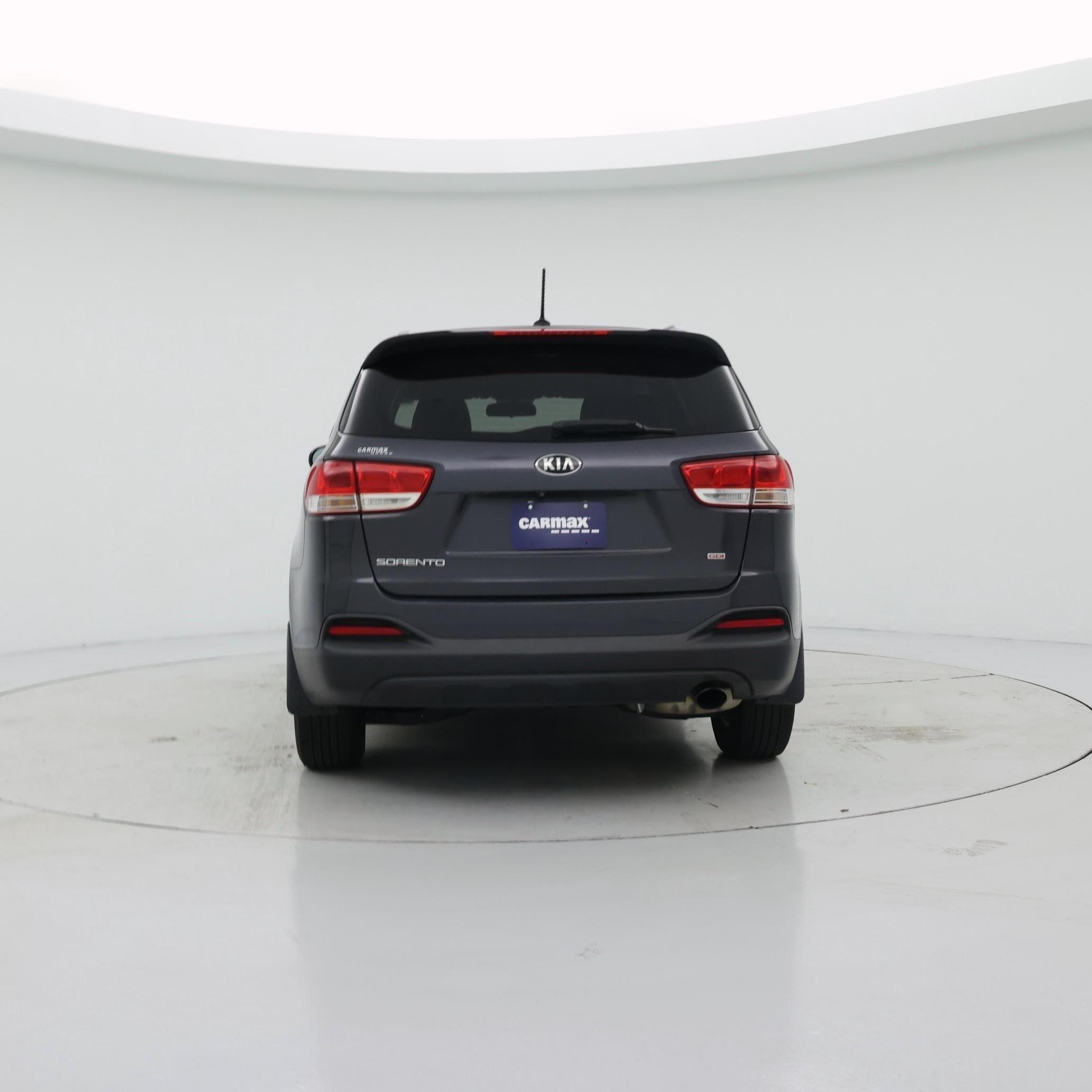 Thumbnail: 2017 Kia Sorento - 6