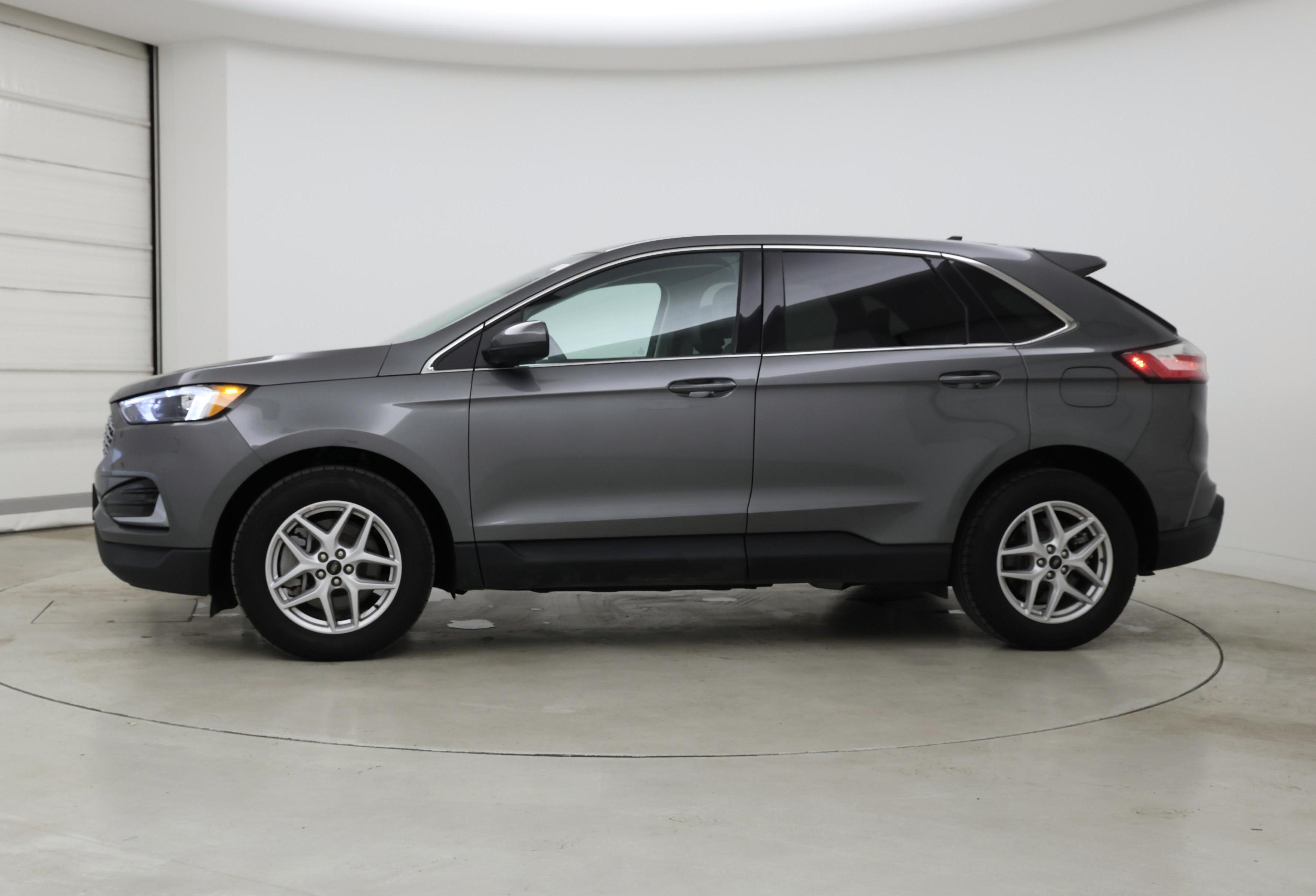 Thumbnail: 2023 Ford Edge - 3
