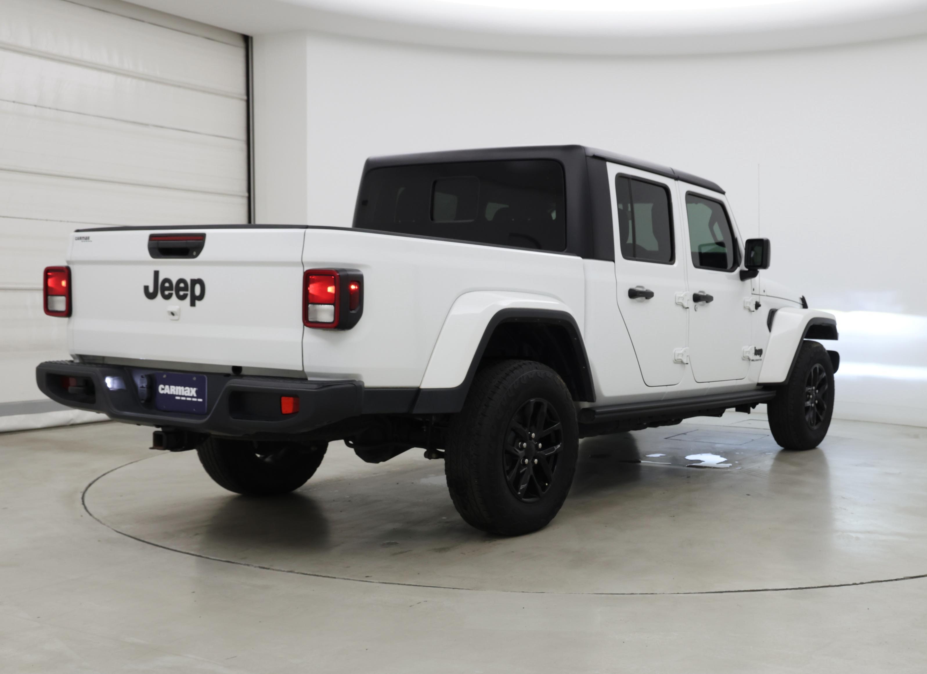 Thumbnail: 2023 Jeep Gladiator - 8