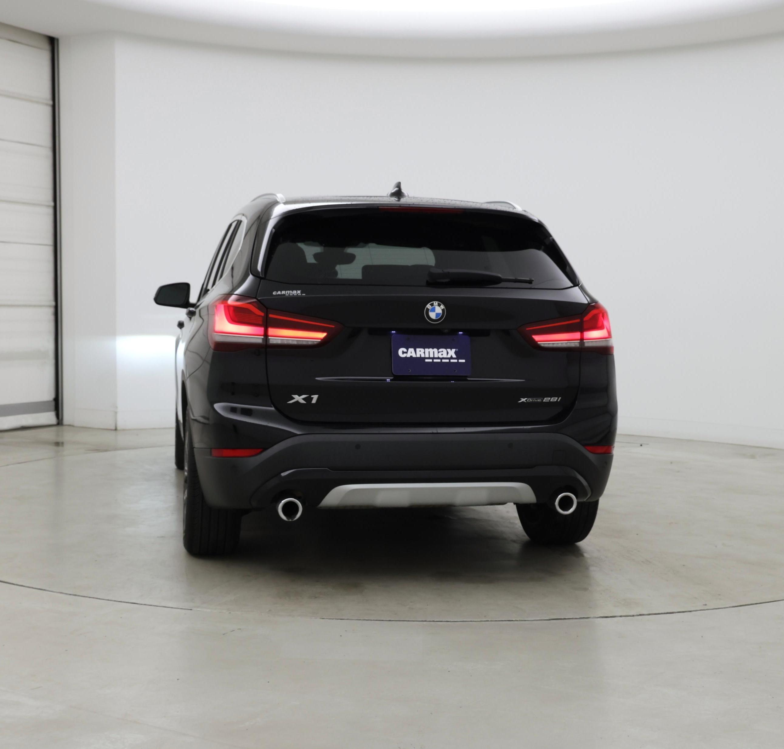 Thumbnail: 2022 BMW X1 - 6