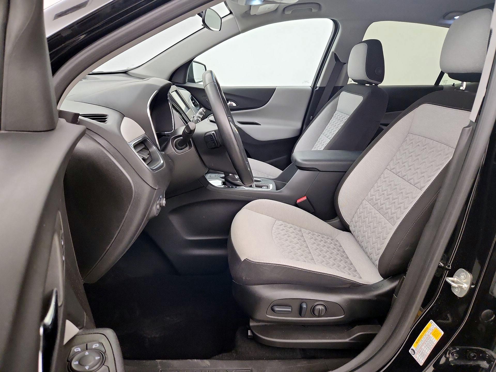Thumbnail: 2023 Chevrolet Equinox - 11