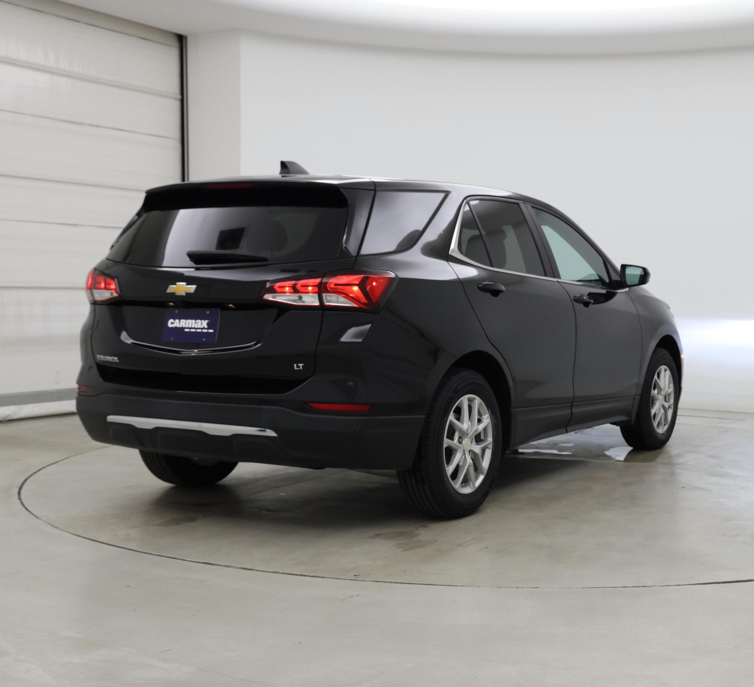 Thumbnail: 2023 Chevrolet Equinox - 8