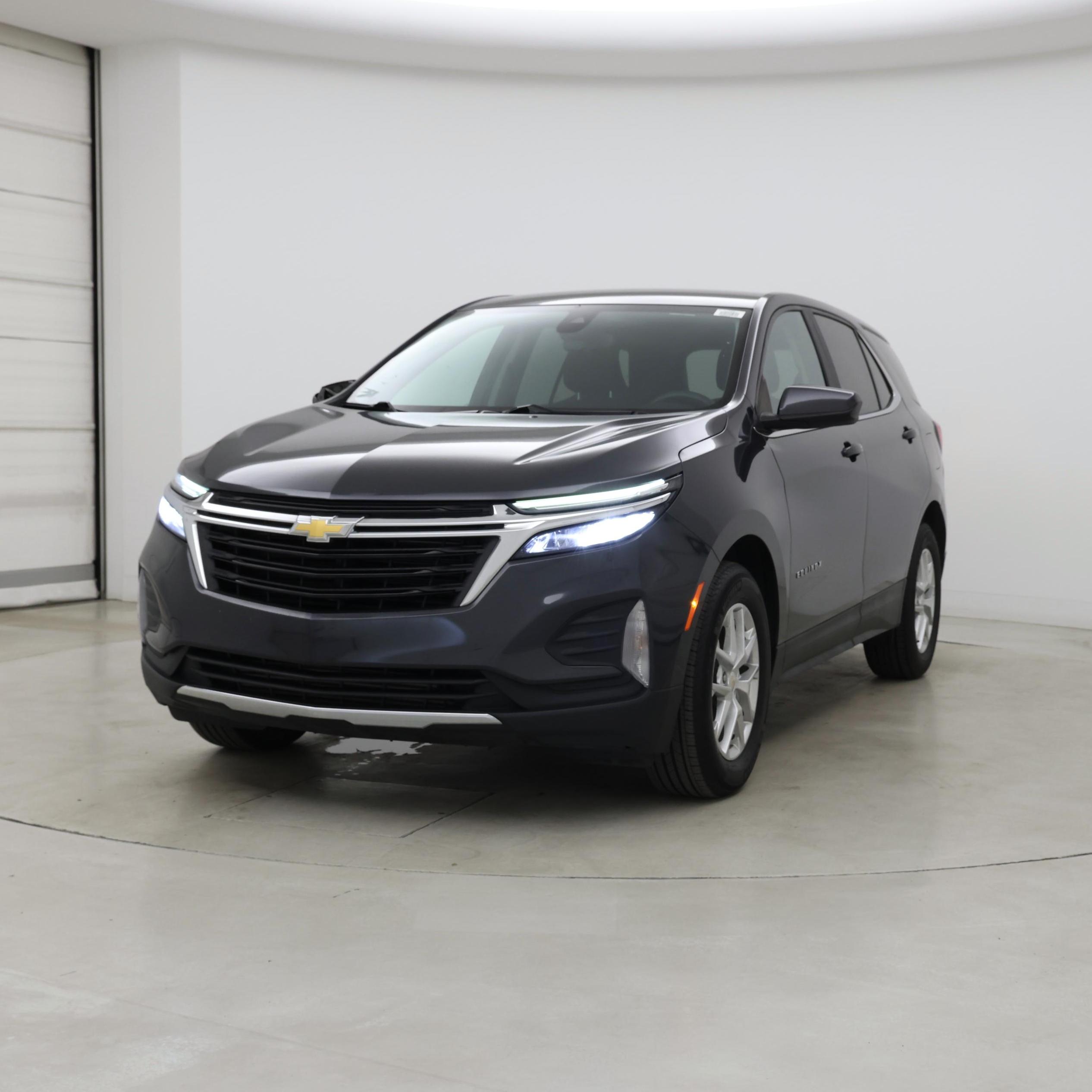 Thumbnail: 2022 Chevrolet Equinox - 4