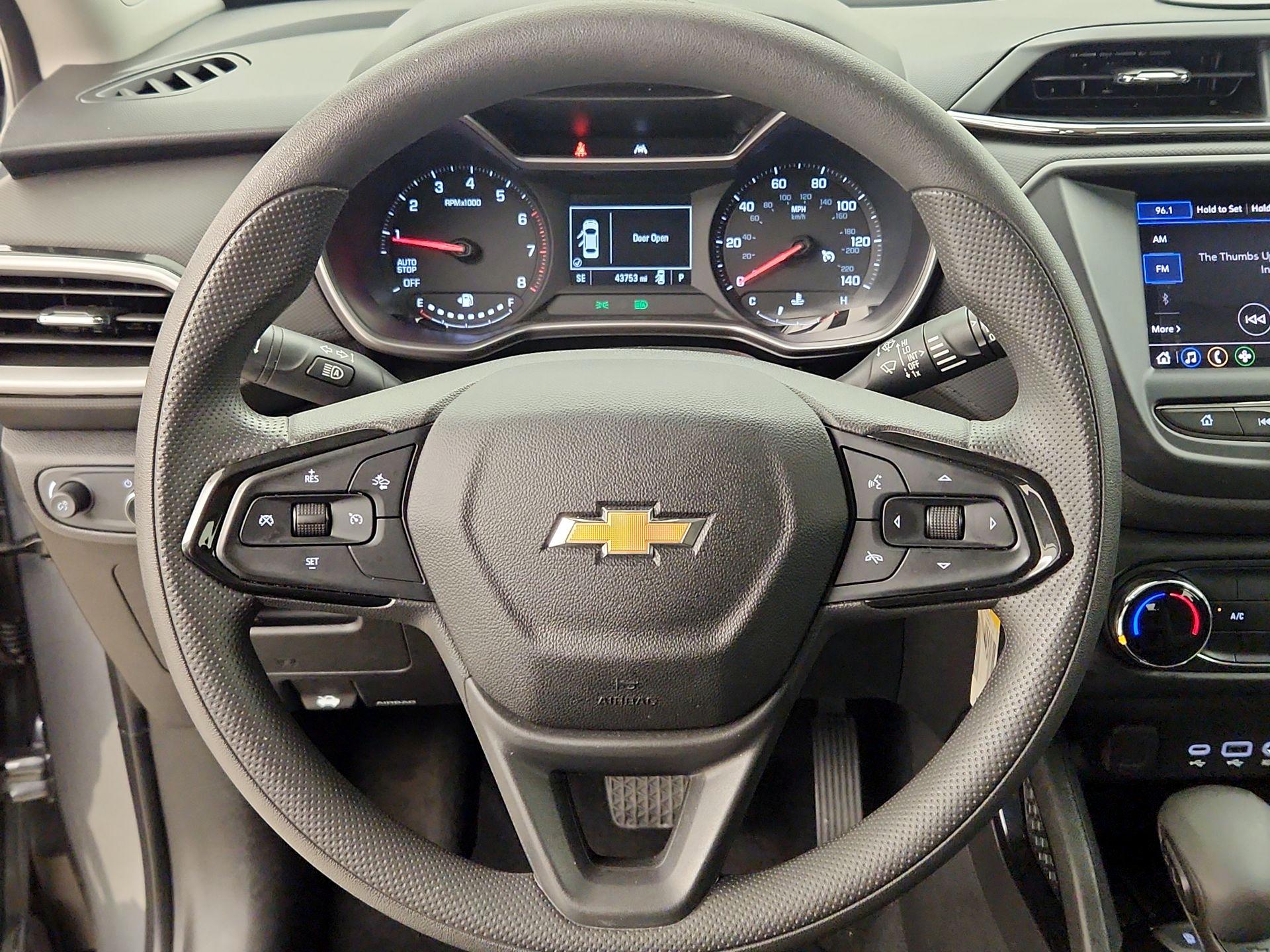 Thumbnail: 2021 Chevrolet TrailBlazer - 10