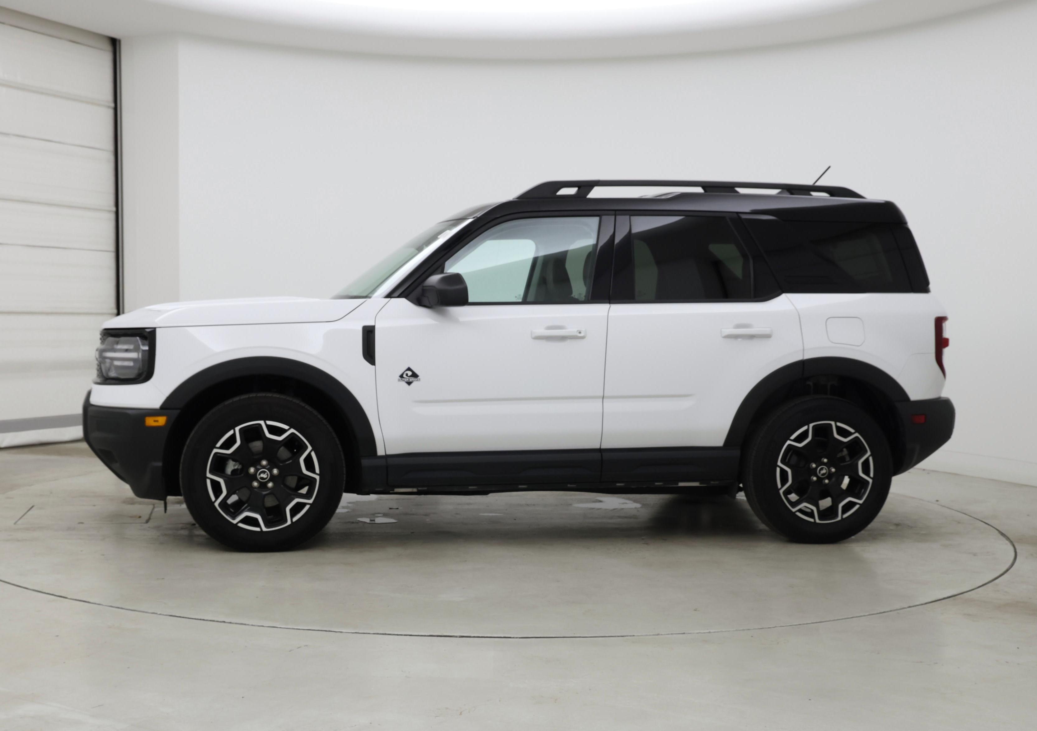 Thumbnail: 2025 Ford Bronco Sport - 3