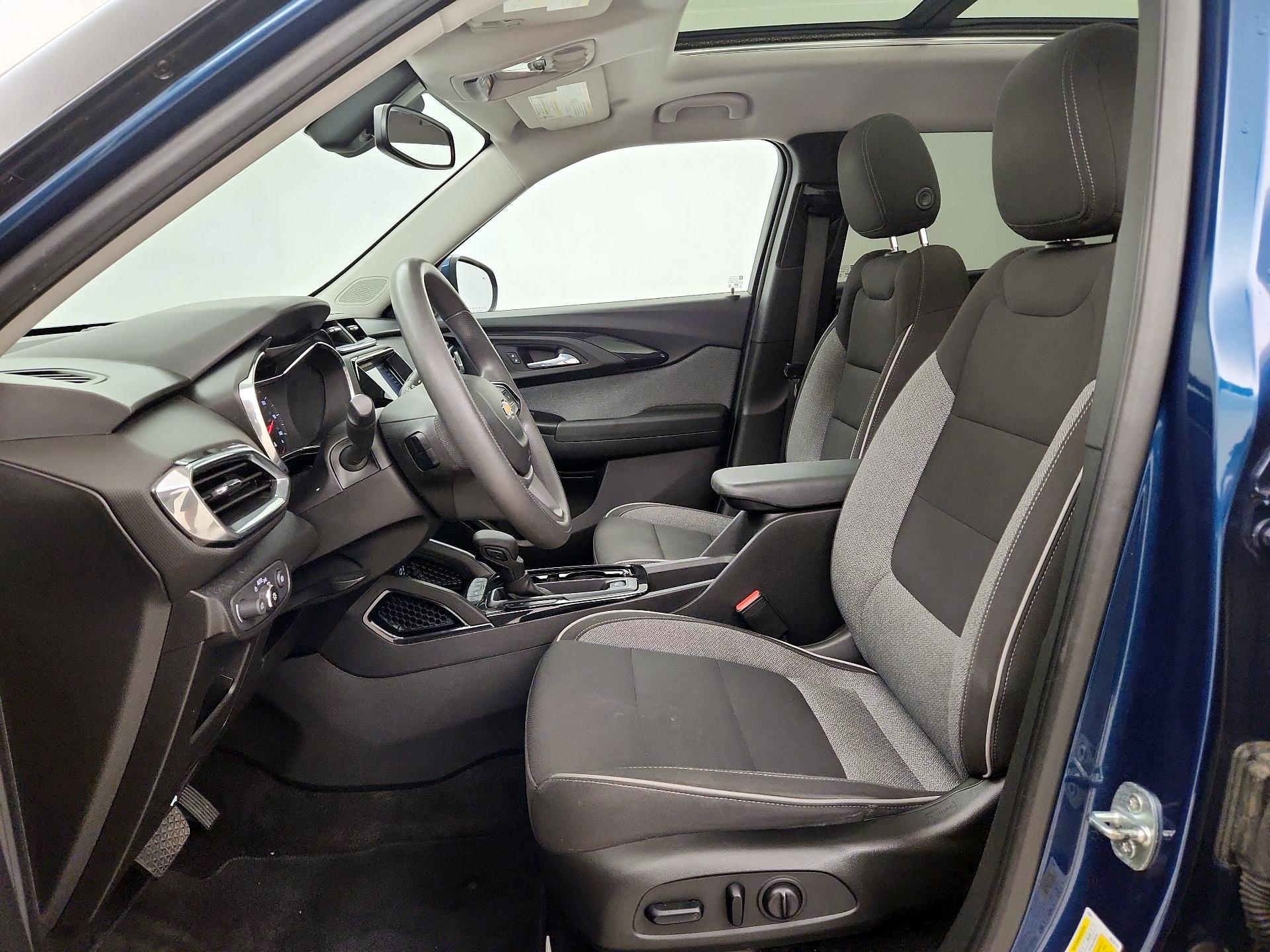 Thumbnail: 2021 Chevrolet TrailBlazer - 11