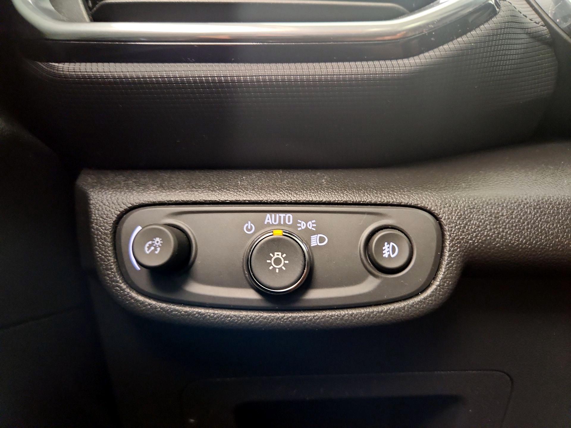 Thumbnail: 2021 Chevrolet TrailBlazer - 13