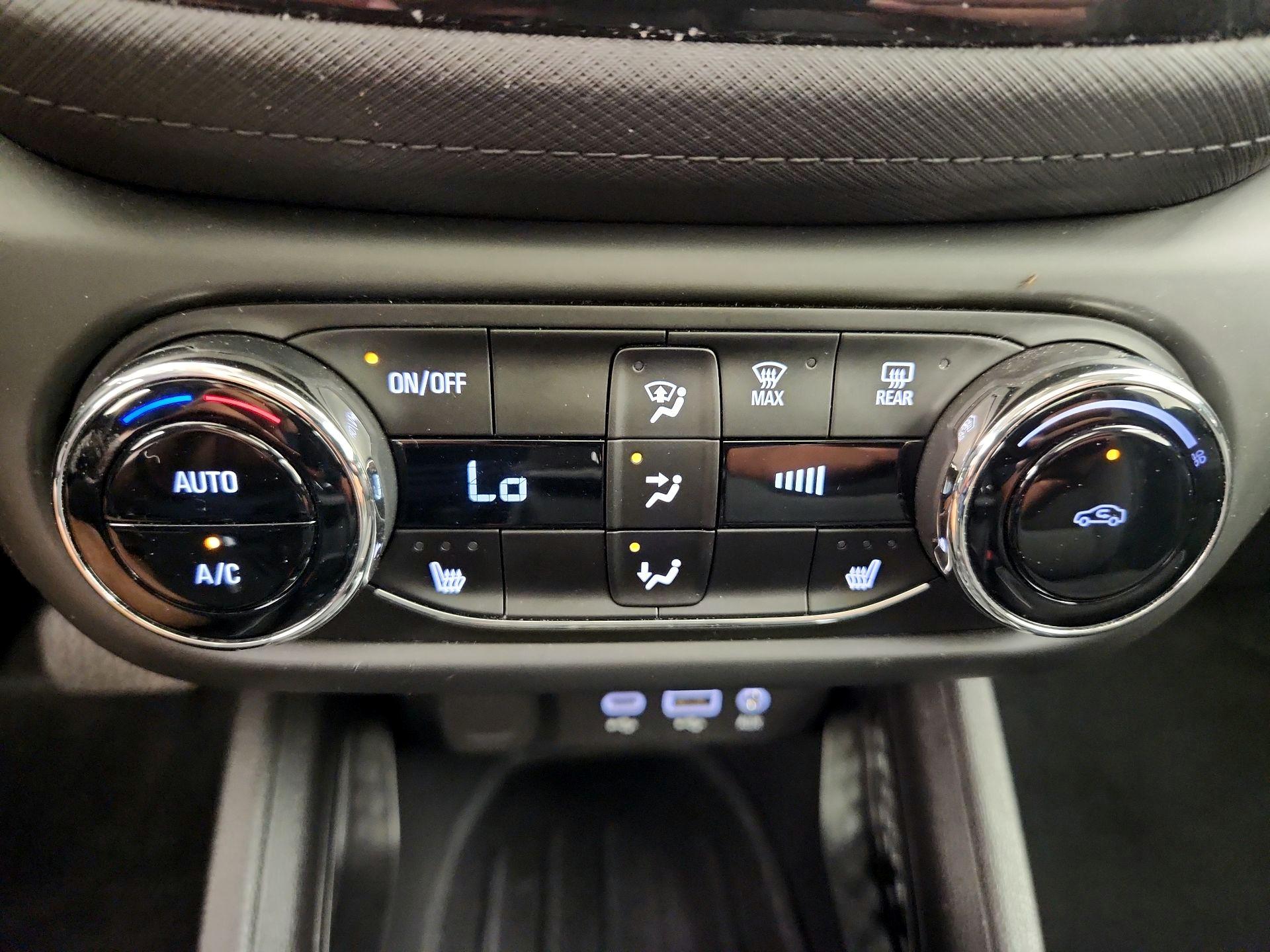 Thumbnail: 2021 Chevrolet TrailBlazer - 16