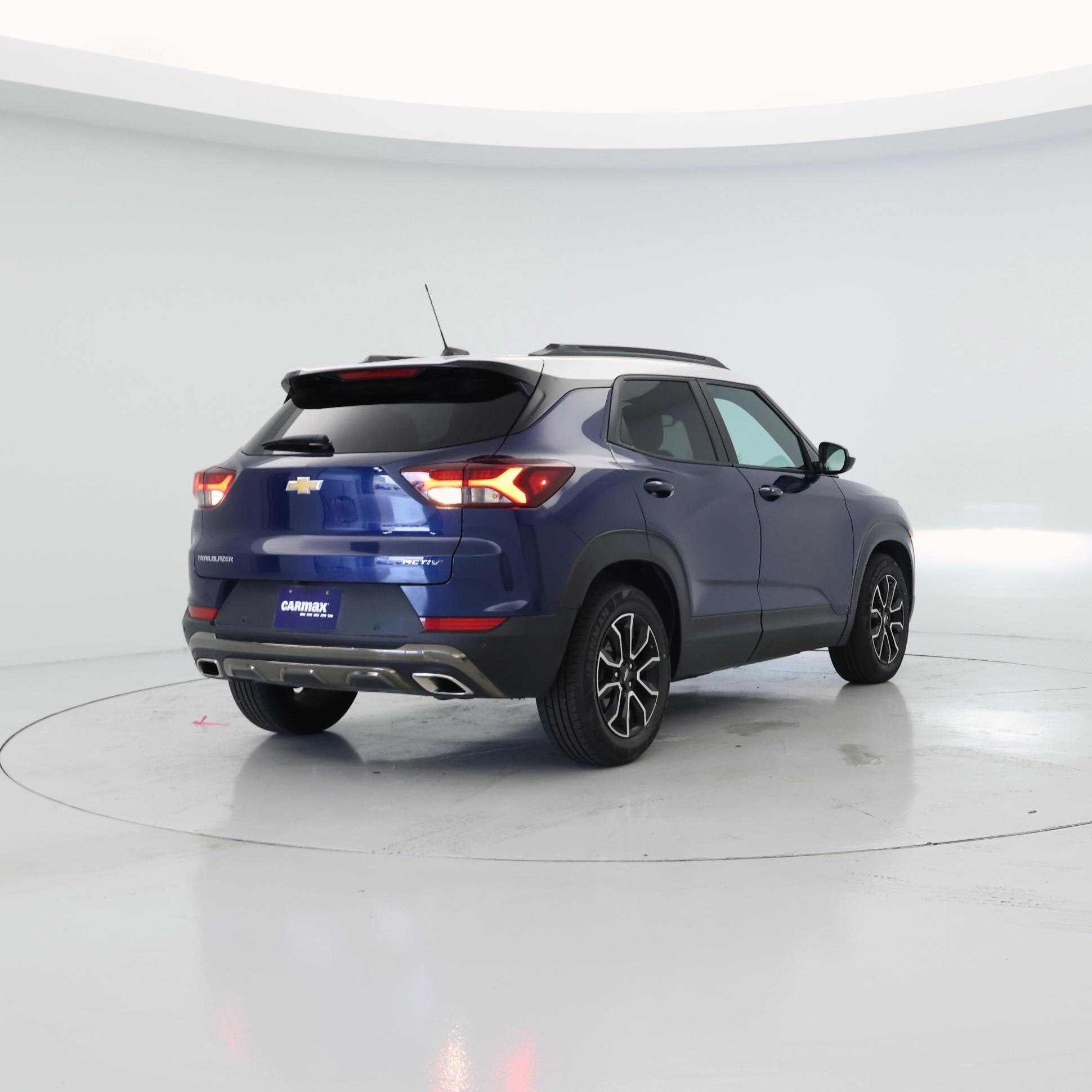 Thumbnail: 2023 Chevrolet TrailBlazer - 8