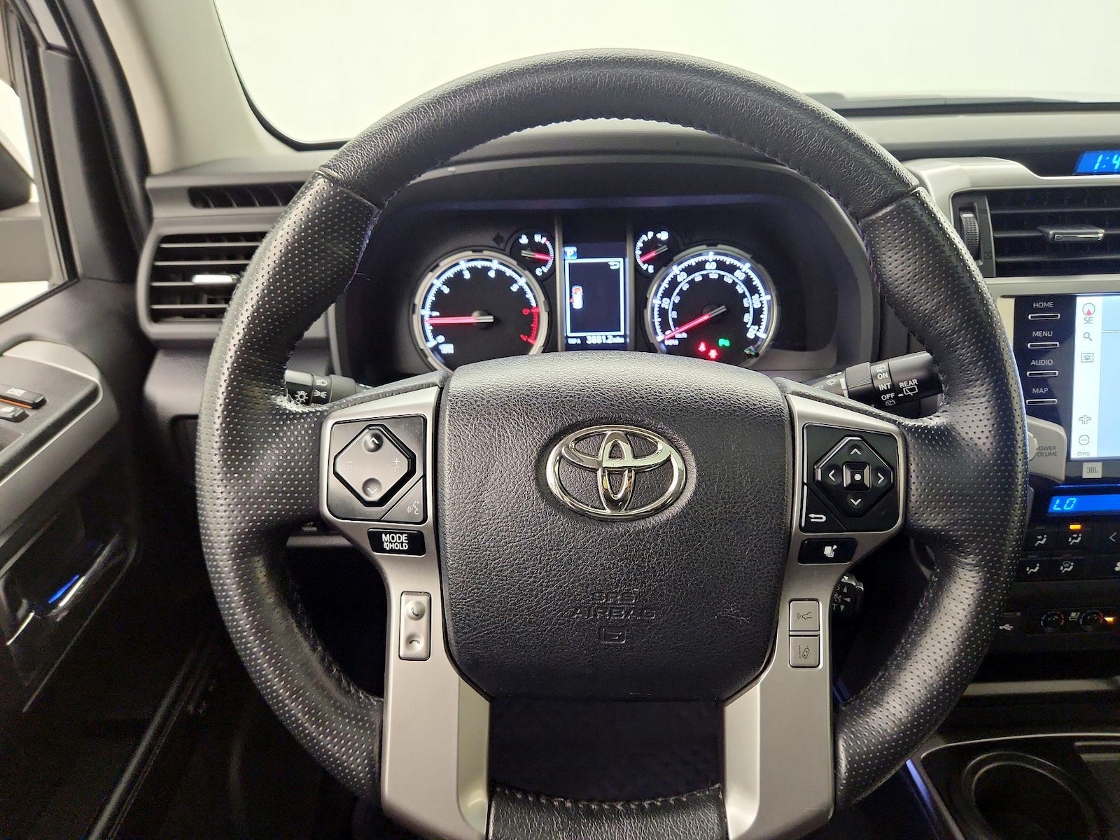 2023 Toyota 4Runner Limited - Photo 9