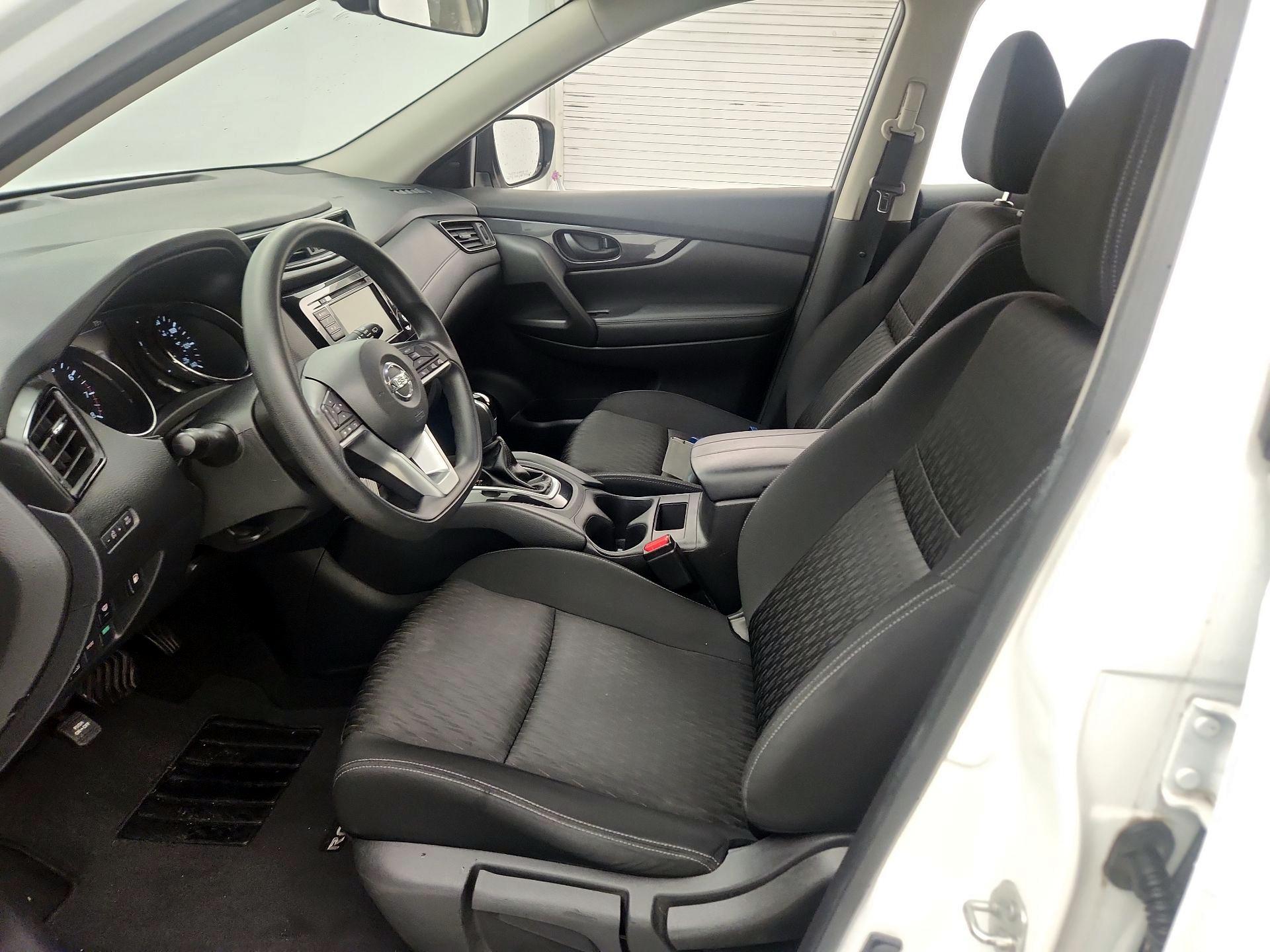 Thumbnail: 2019 Nissan Rogue - 11