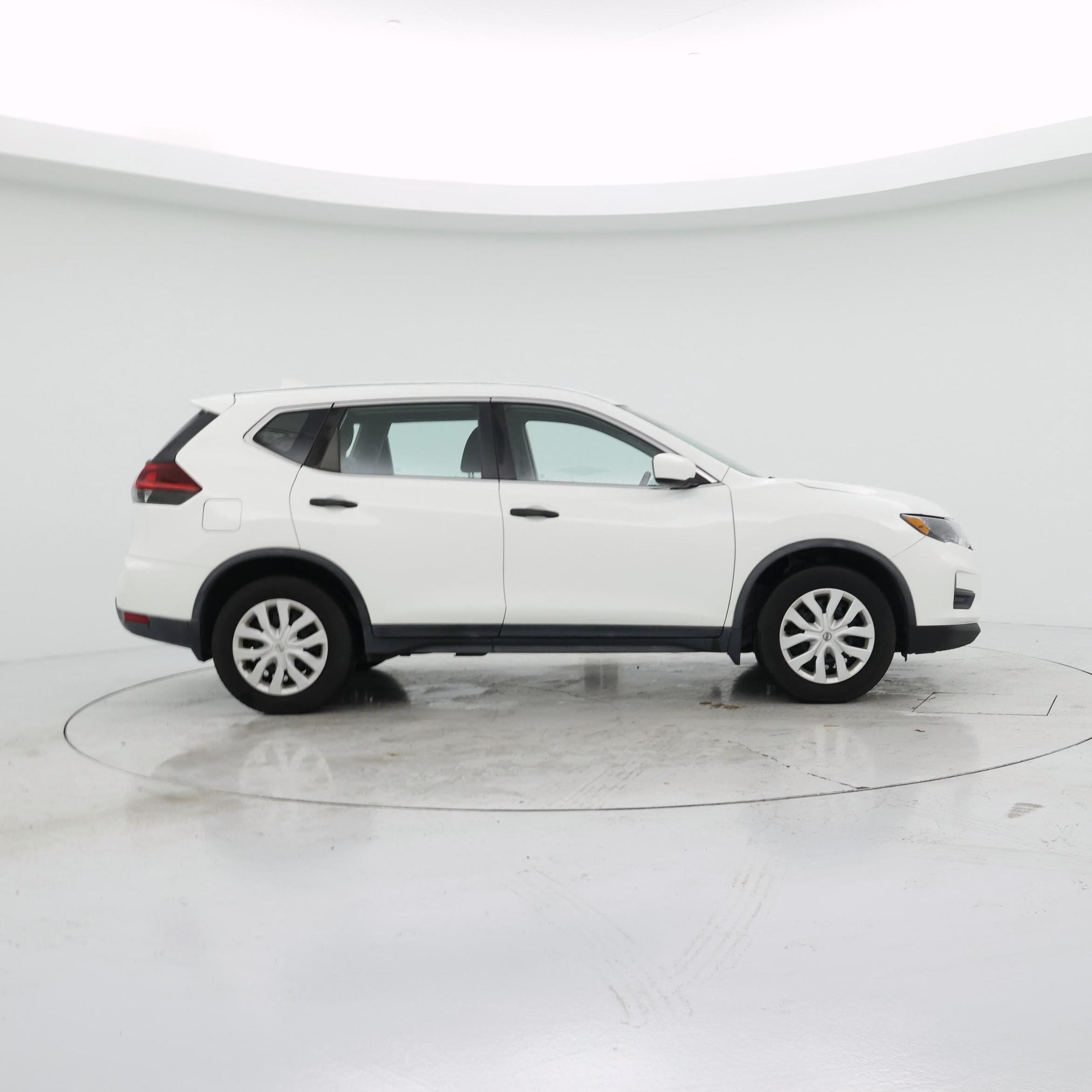 Thumbnail: 2019 Nissan Rogue - 7