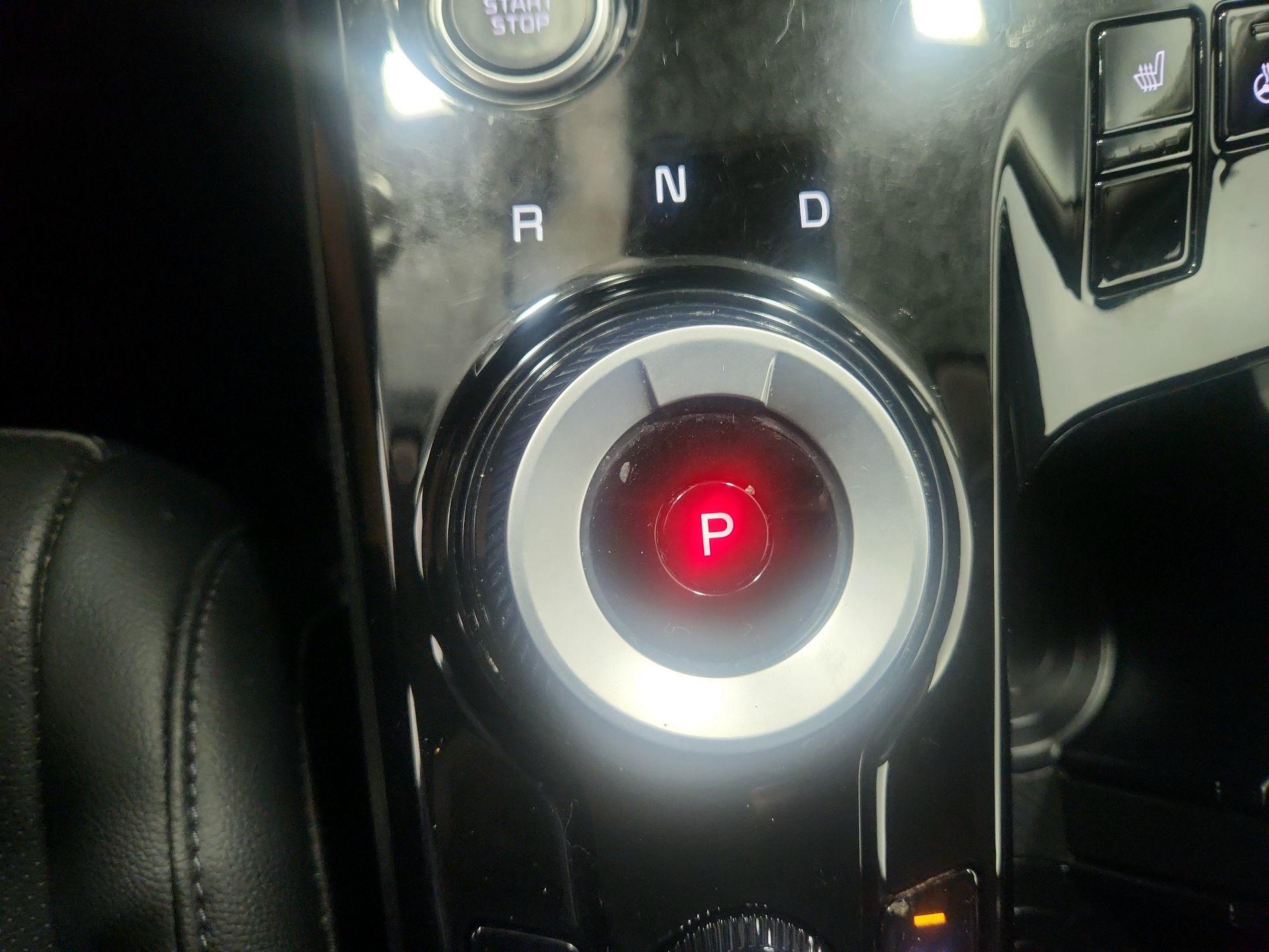 Thumbnail: 2023 Kia Sportage - 17