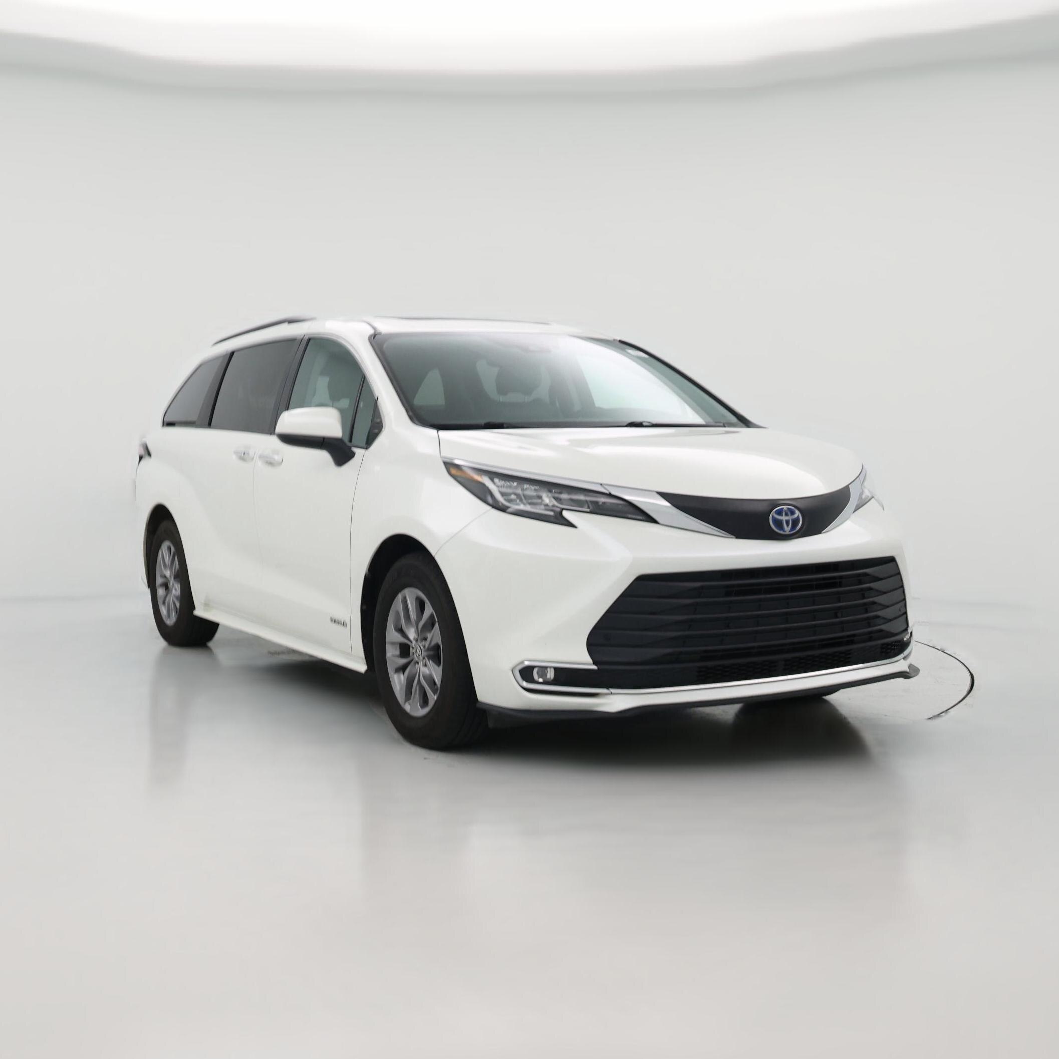 Thumbnail: 2021 Toyota Sienna - 1