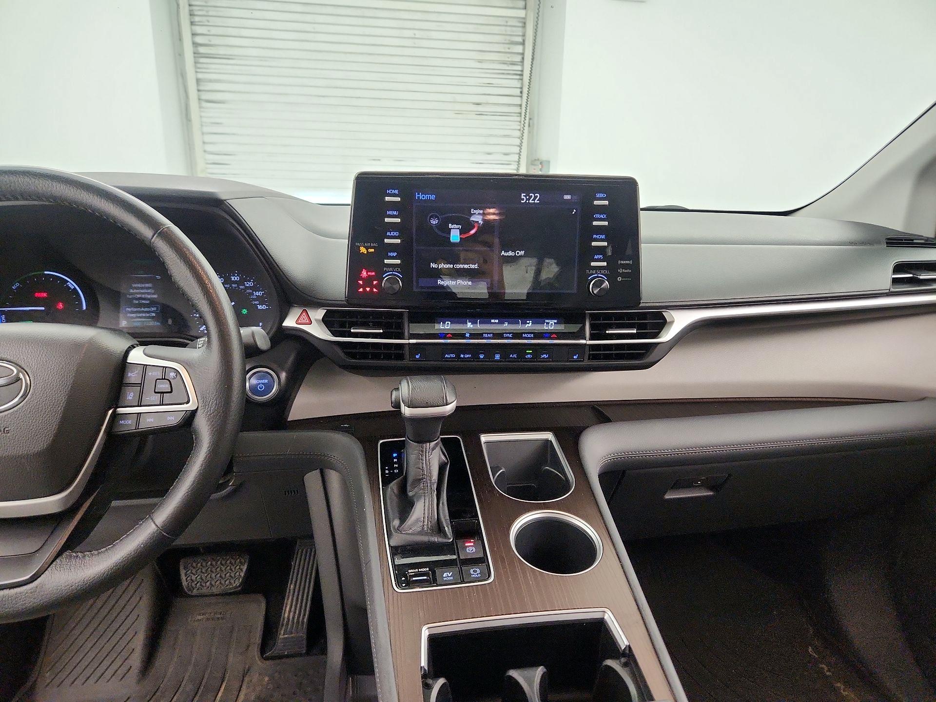 Thumbnail: 2021 Toyota Sienna - 9